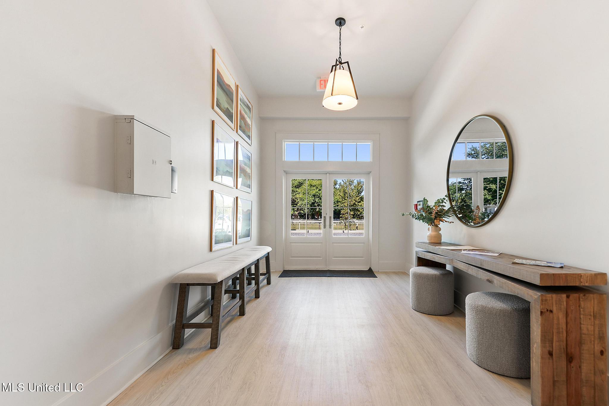 315 Main Street Property Photo 5