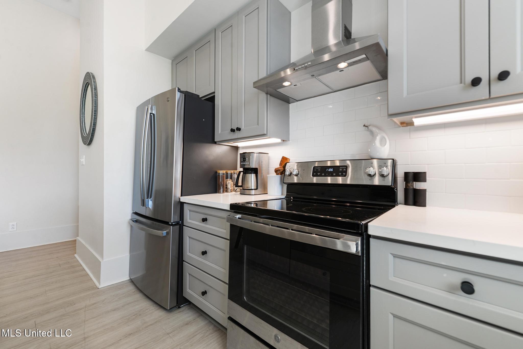 315 Main Street Property Photo 15