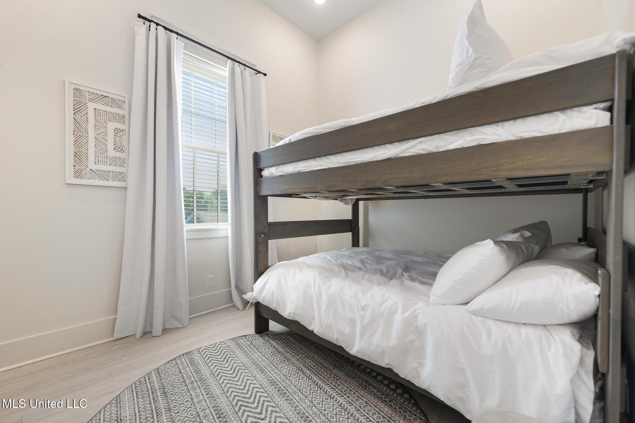 315 Main Street Property Photo 19