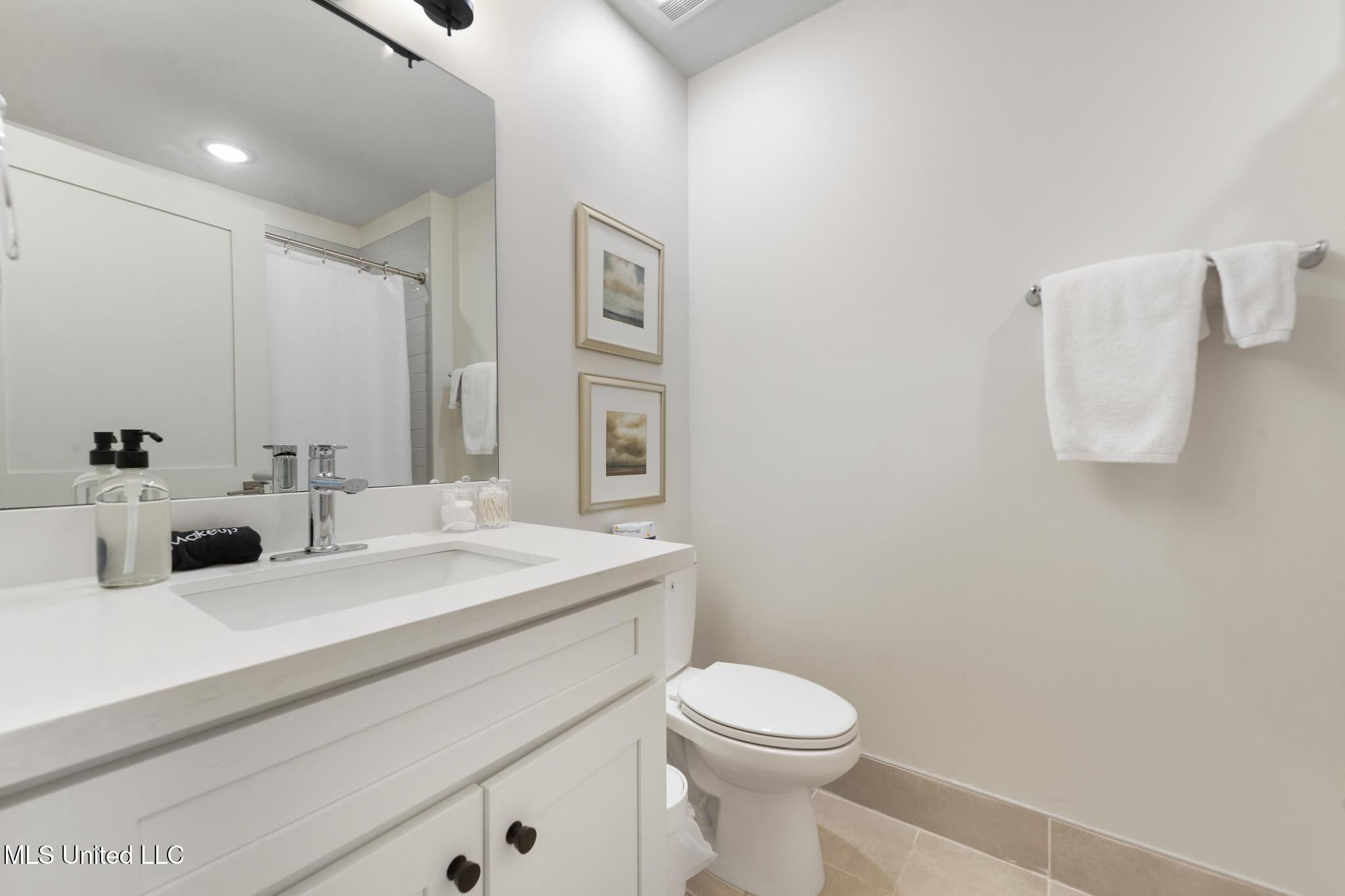 315 Main Street Property Photo 21