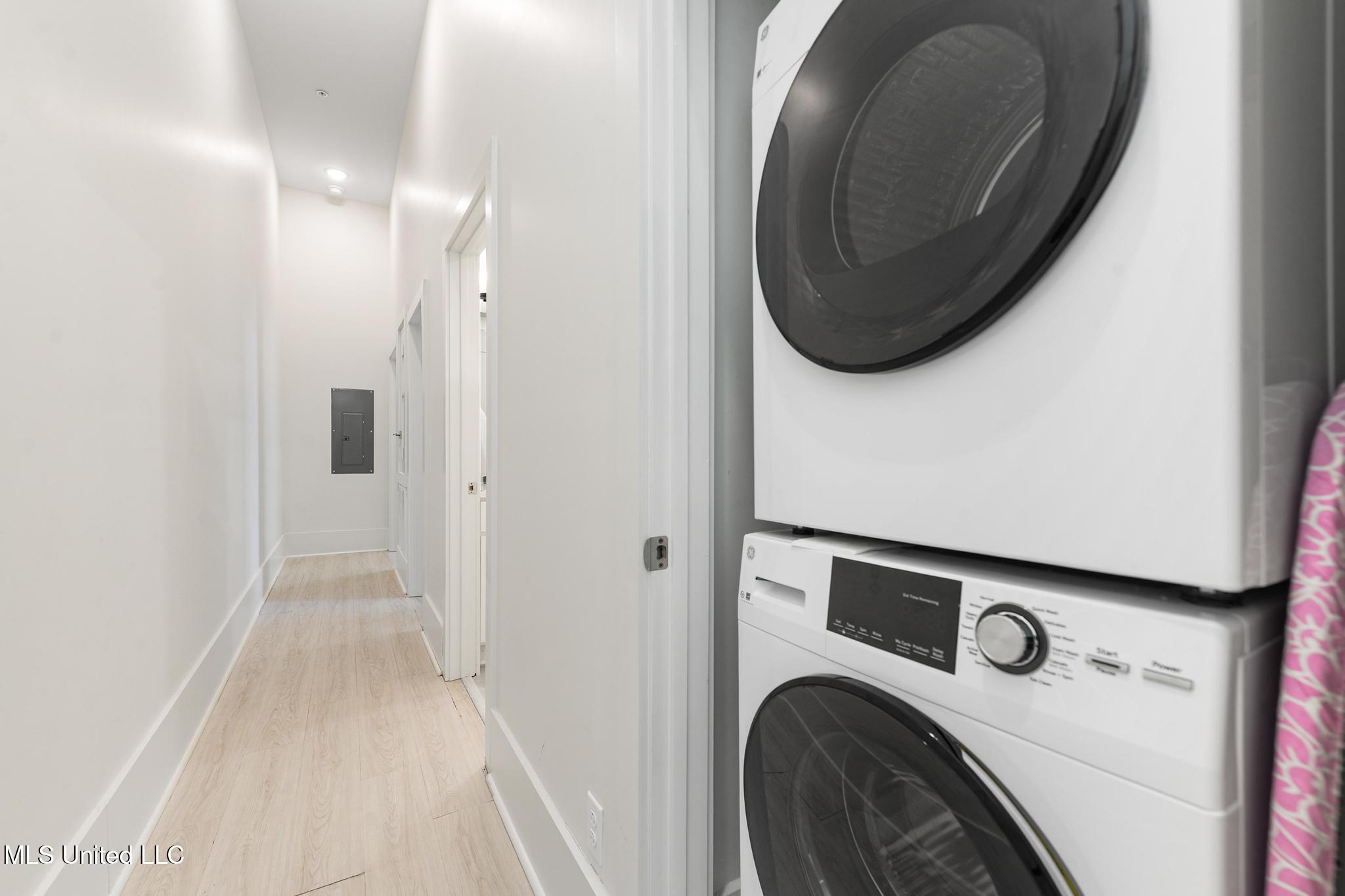 315 Main Street Property Photo 22