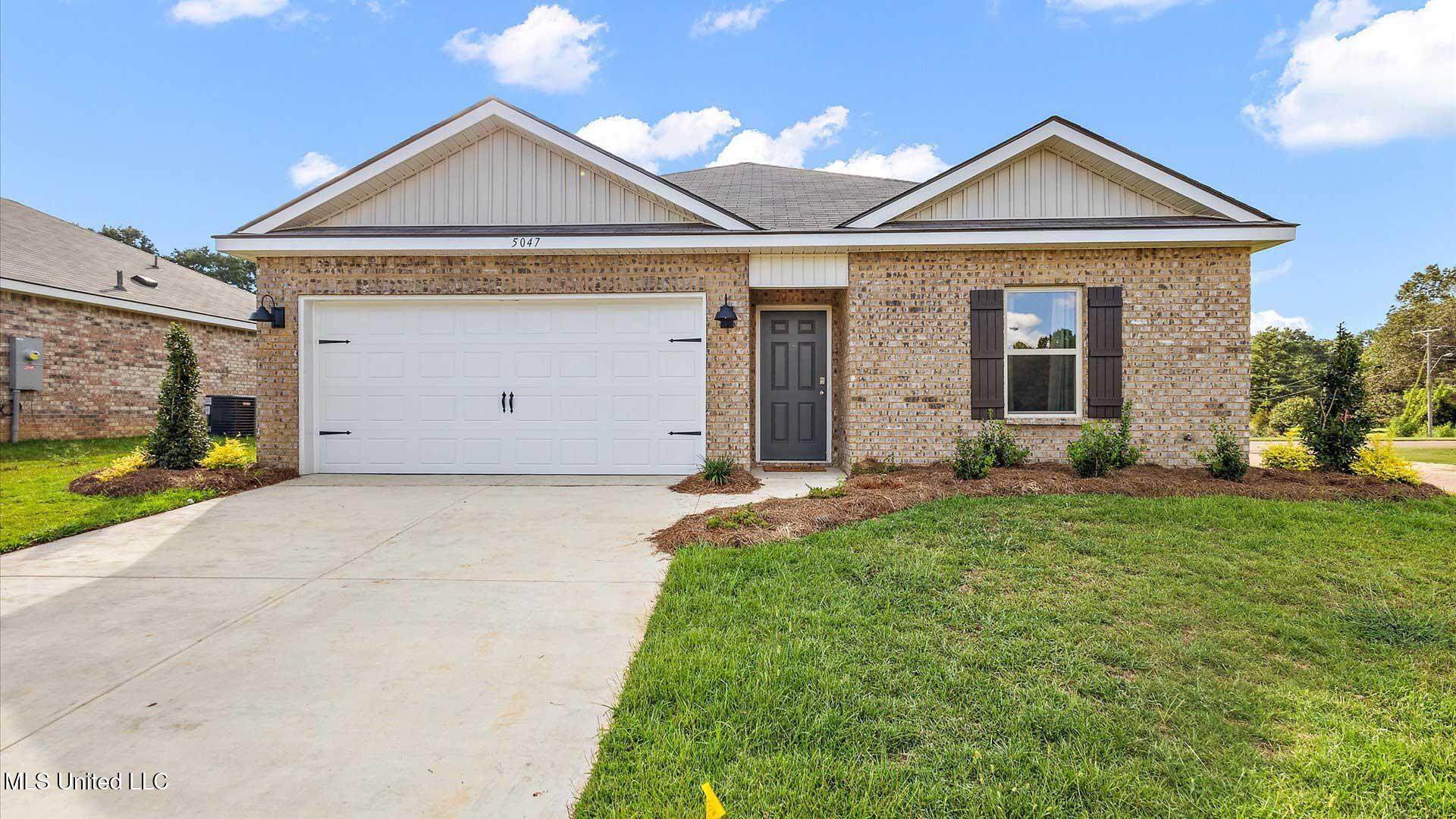 243 Trace Drive Property Photo 1