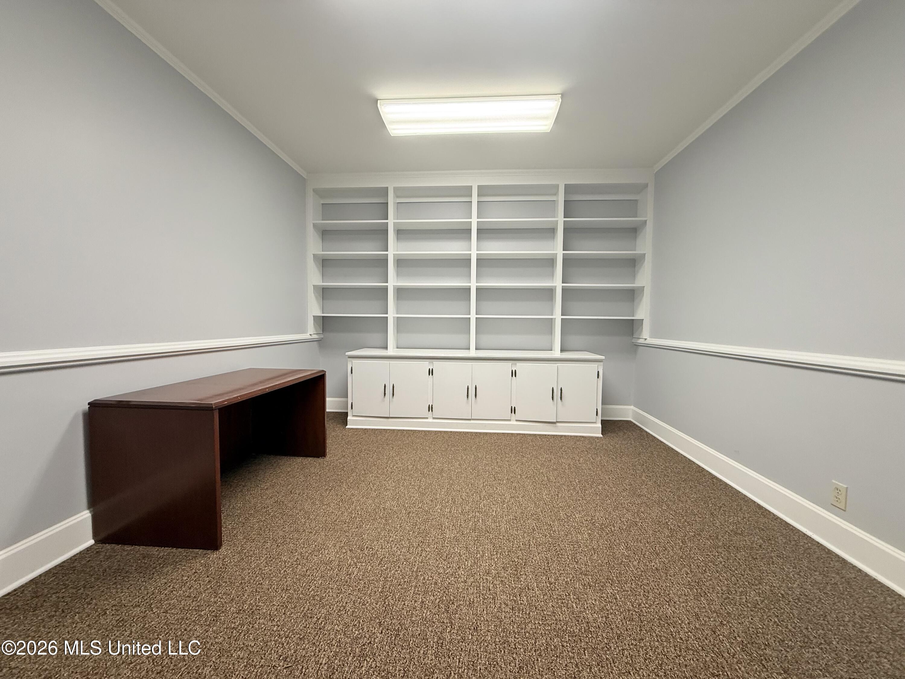 128 S First Street Property Photo 6