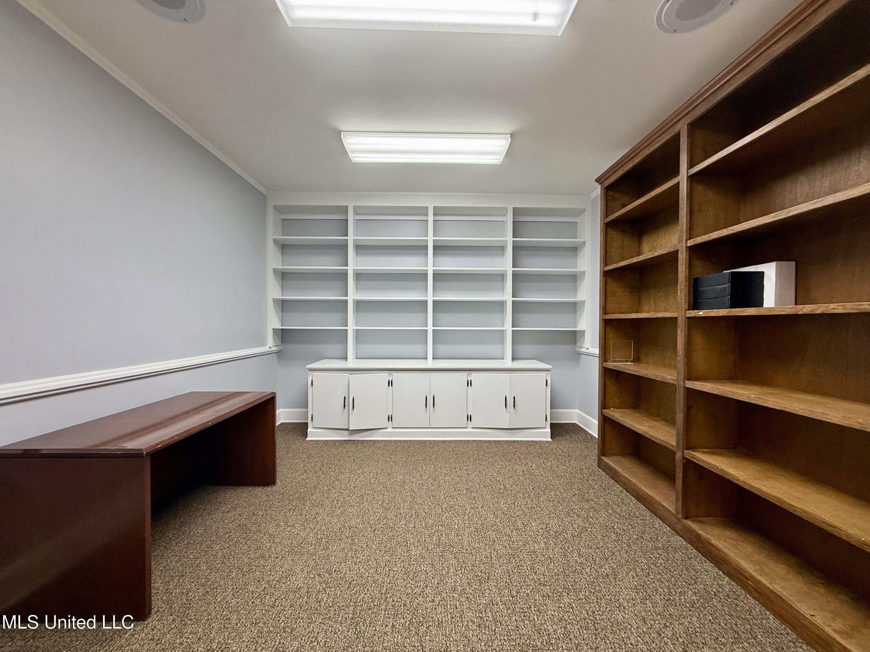 128 S First Street Property Photo 7