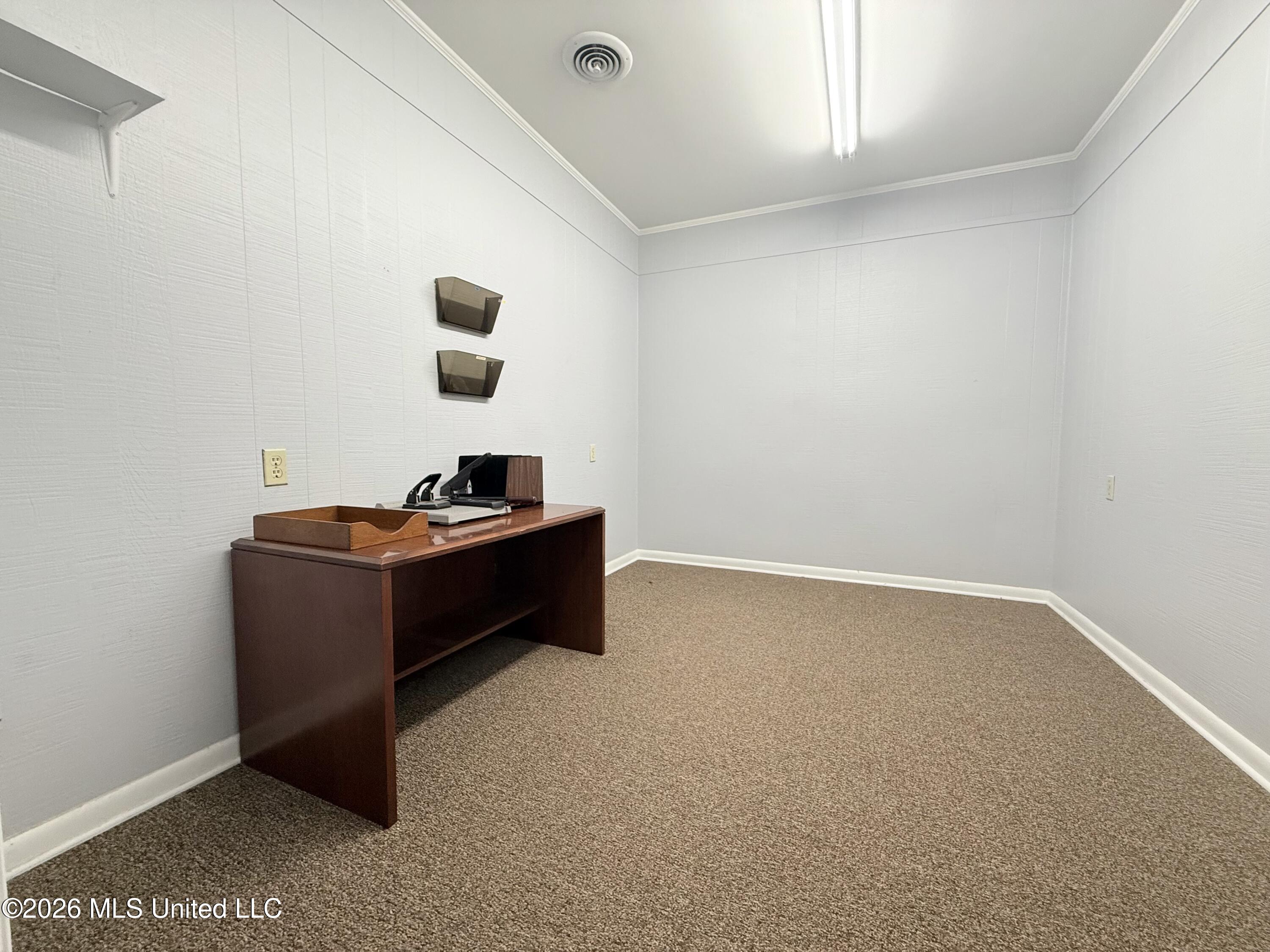 128 S First Street Property Photo 10