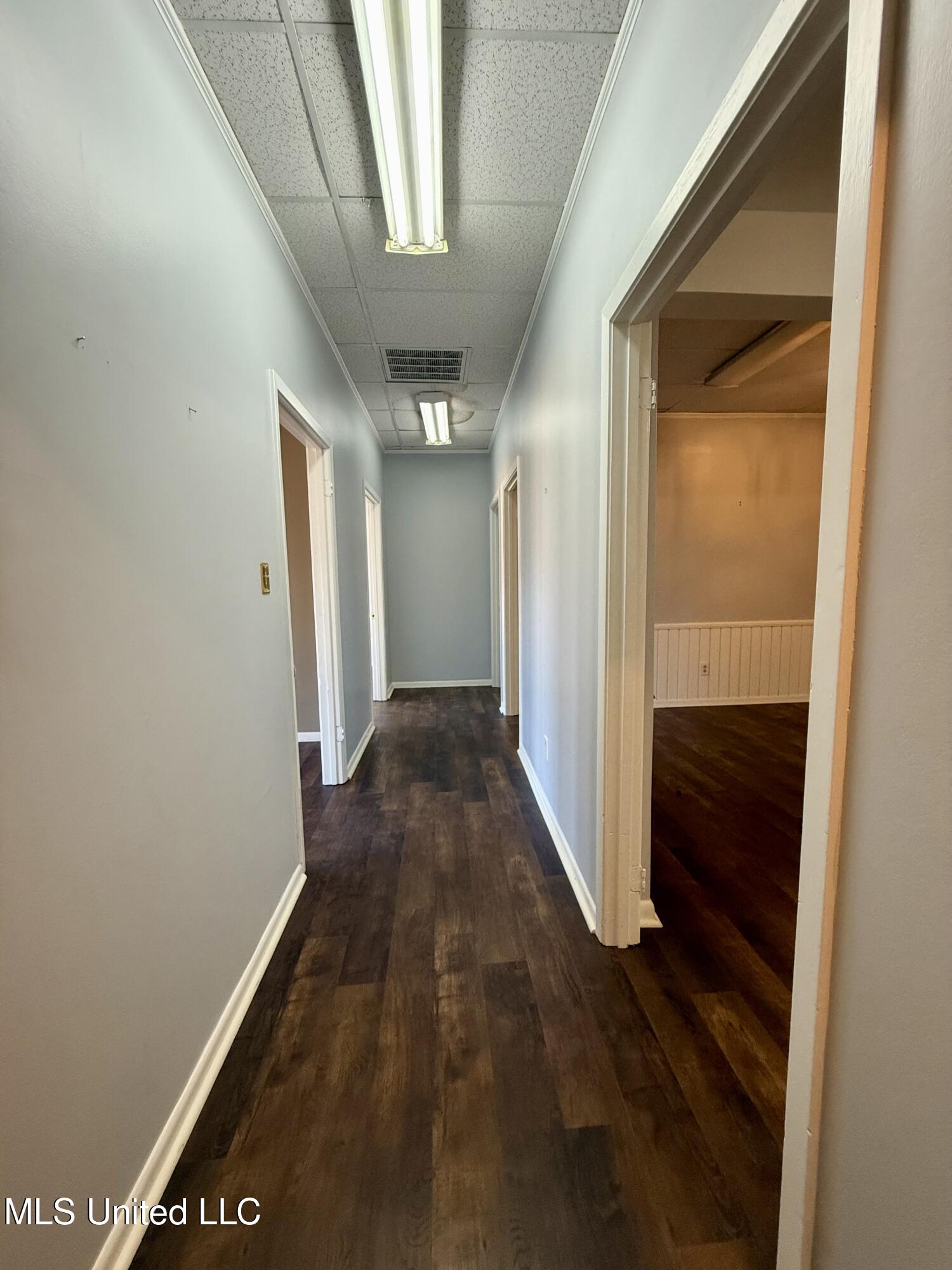 128 S First Street Property Photo 23