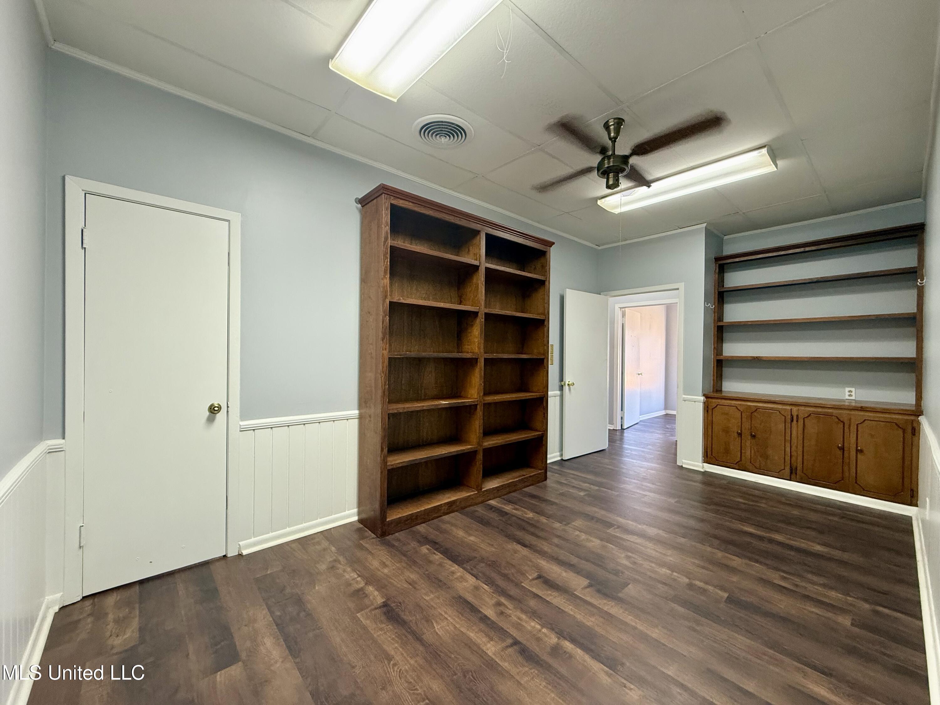 128 S First Street Property Photo 27