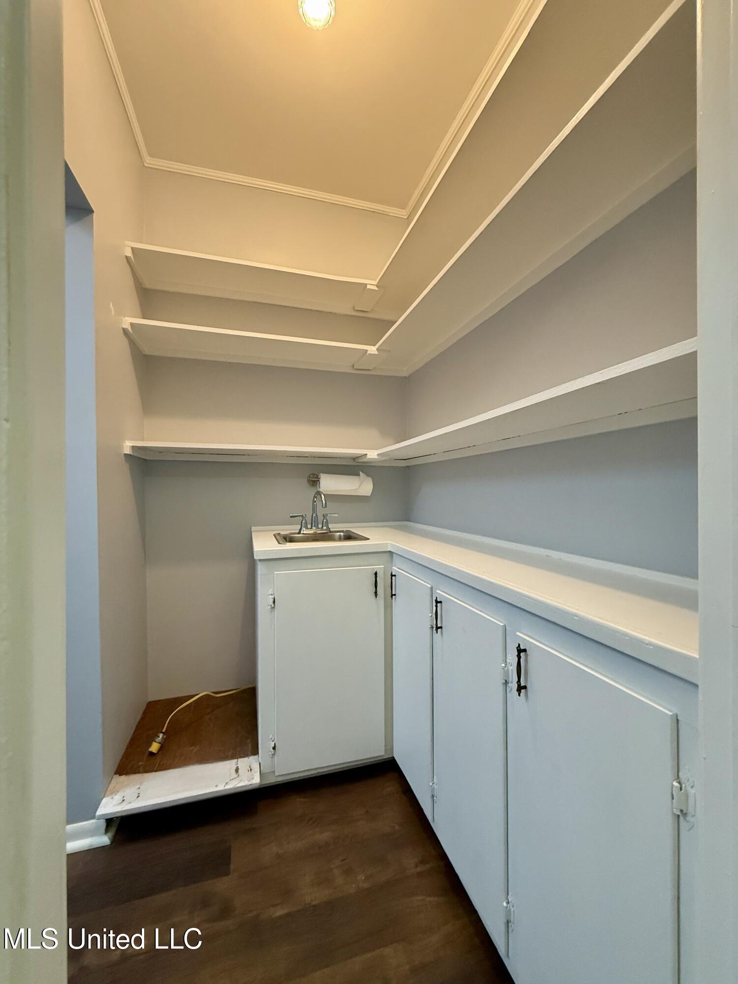 128 S First Street Property Photo 30
