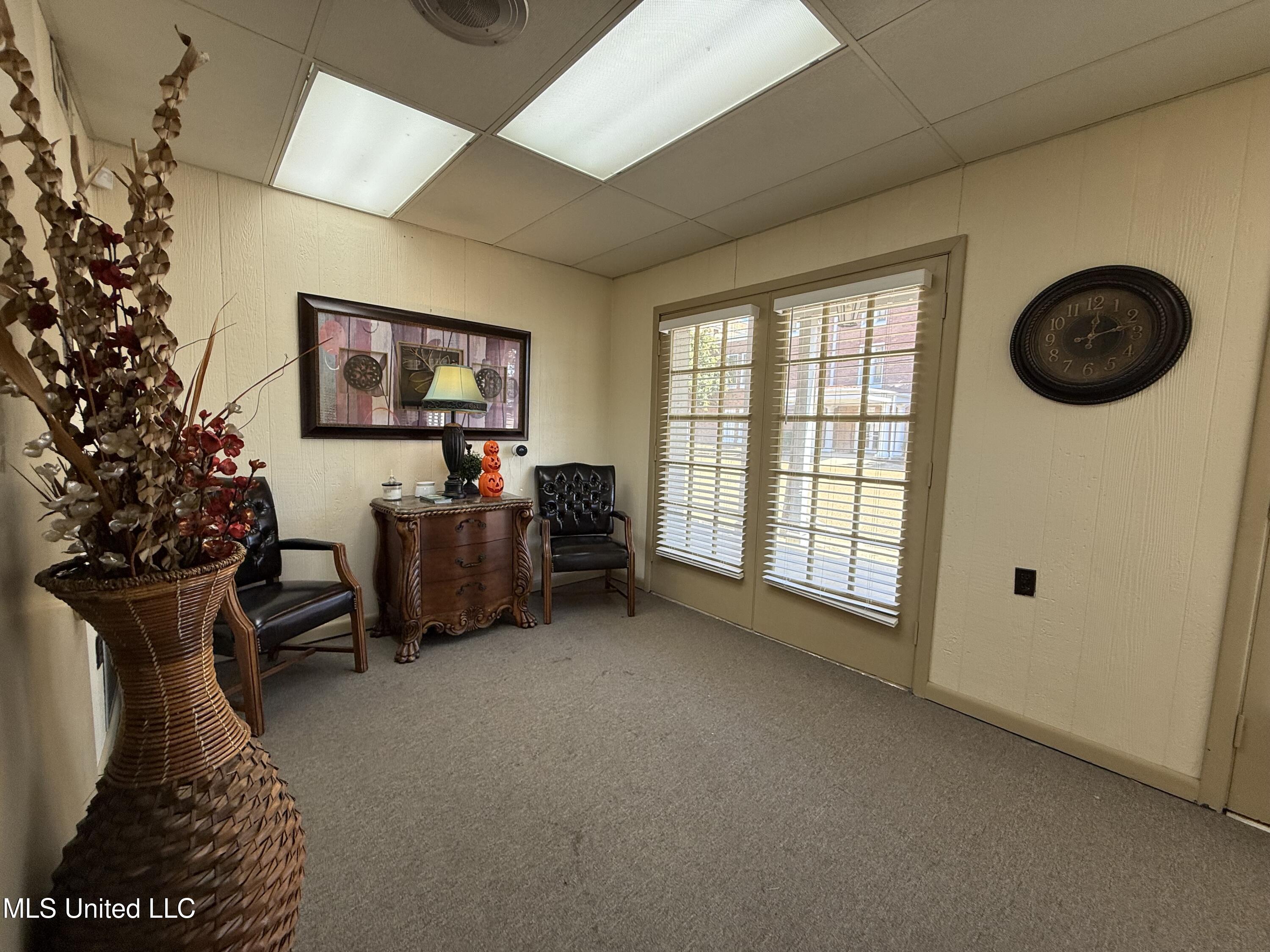 128 S First Street Property Photo 35