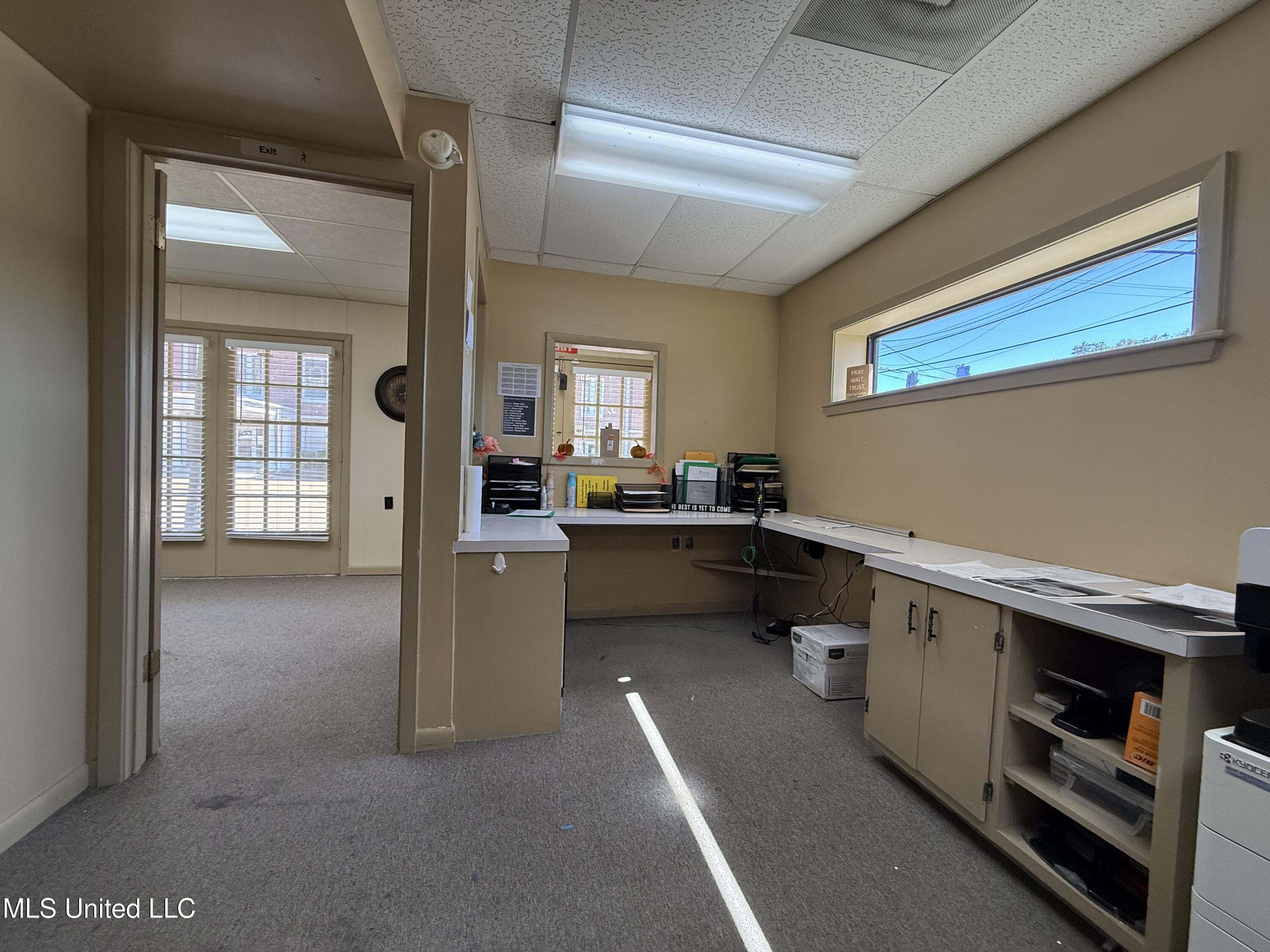 128 S First Street Property Photo 36