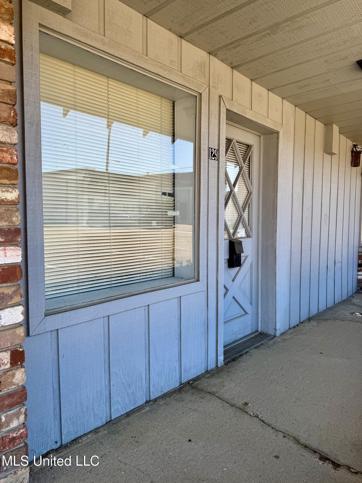 128 S First Street Property Photo 42