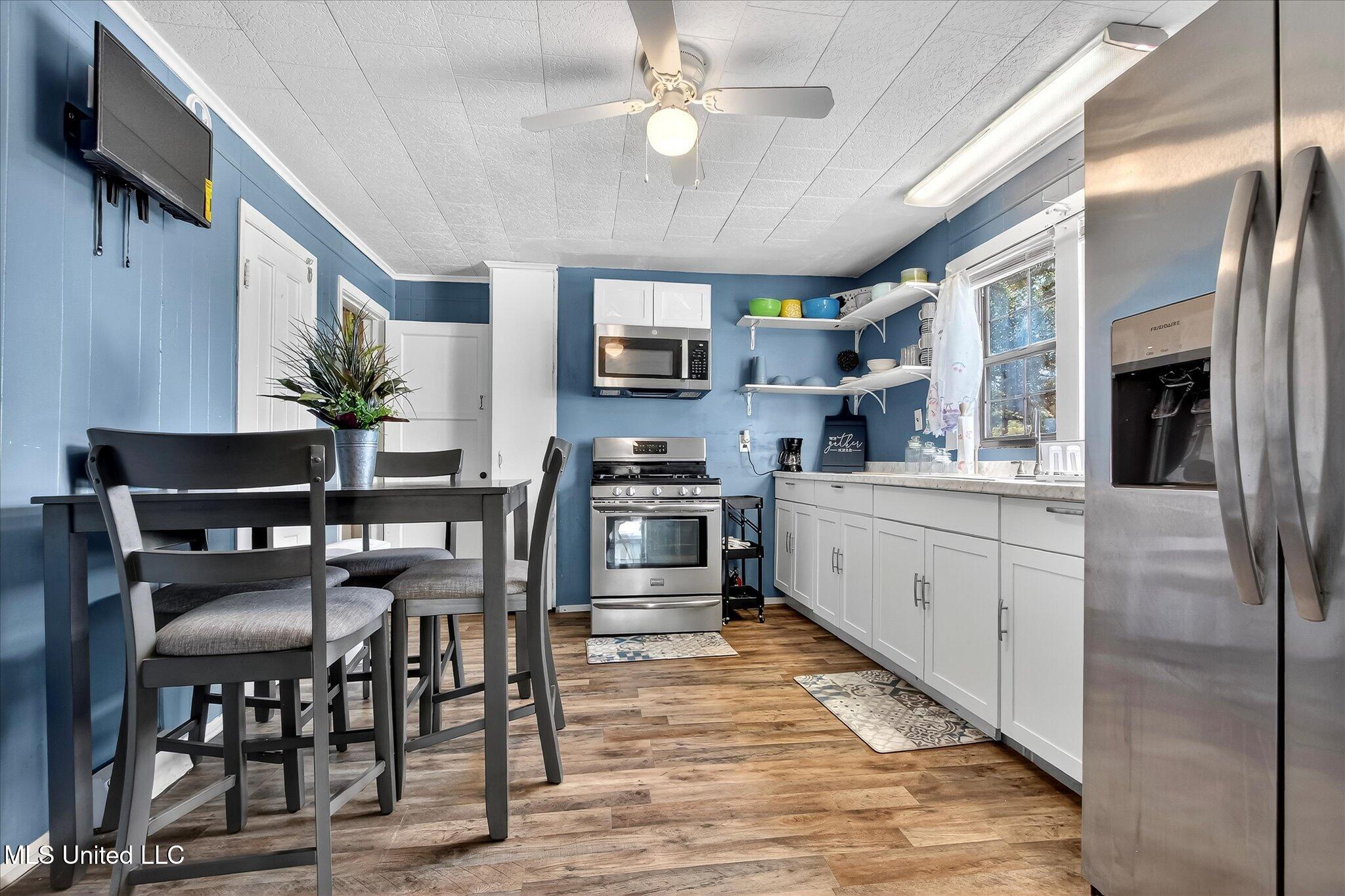 1264 28th Street Property Photo 13