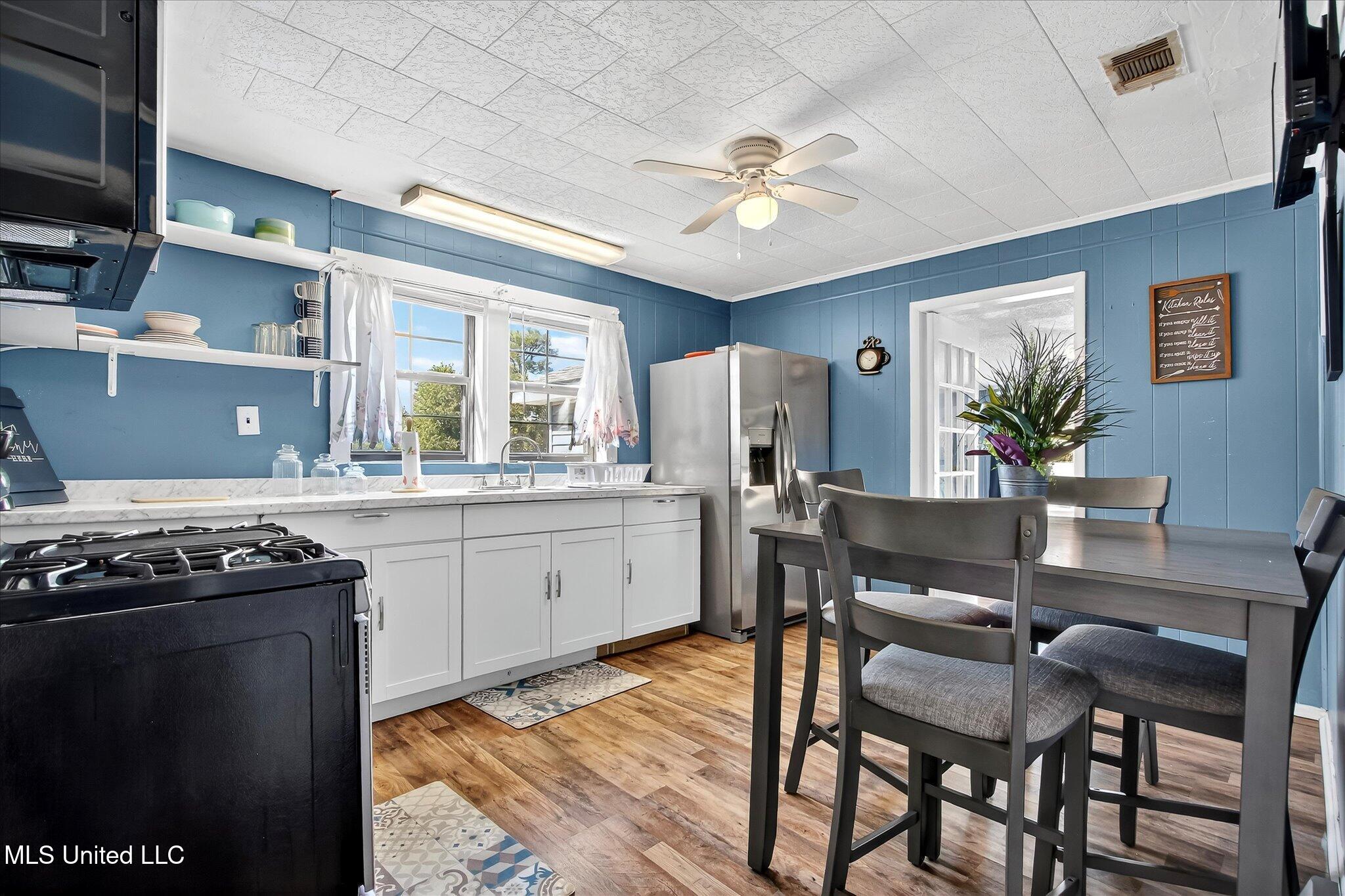 1264 28th Street Property Photo 14