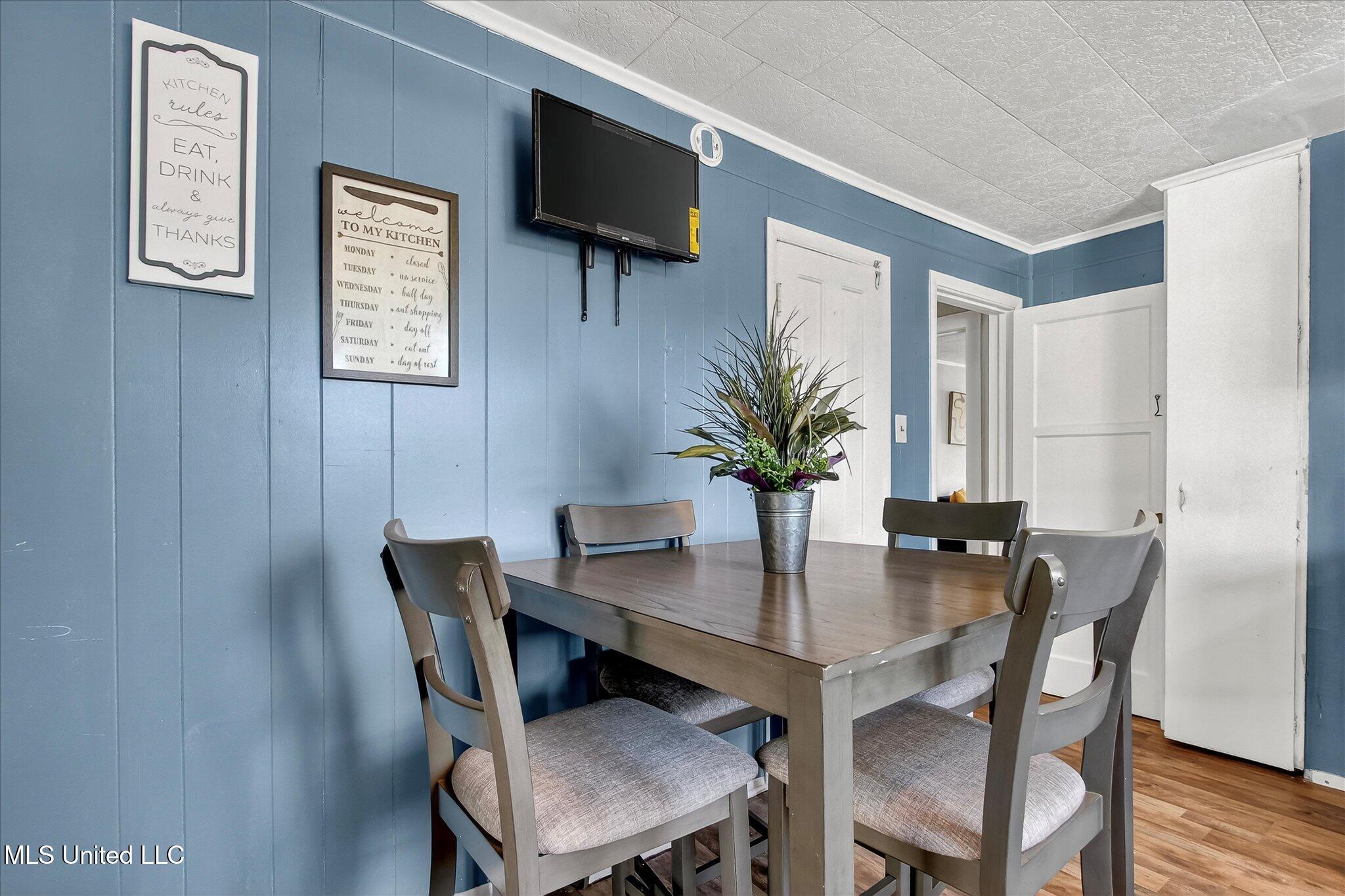 1264 28th Street Property Photo 15