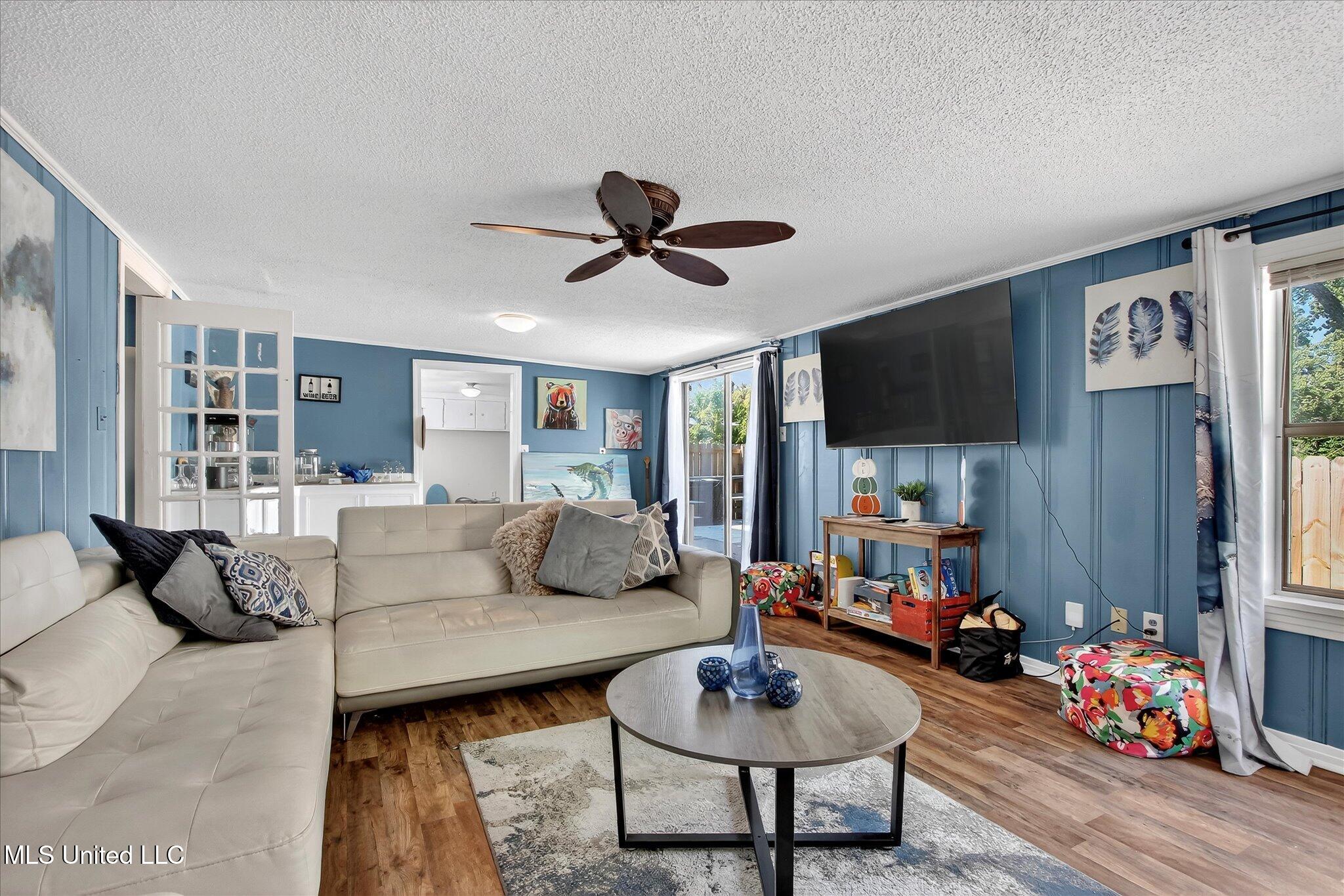 1264 28th Street Property Photo 17