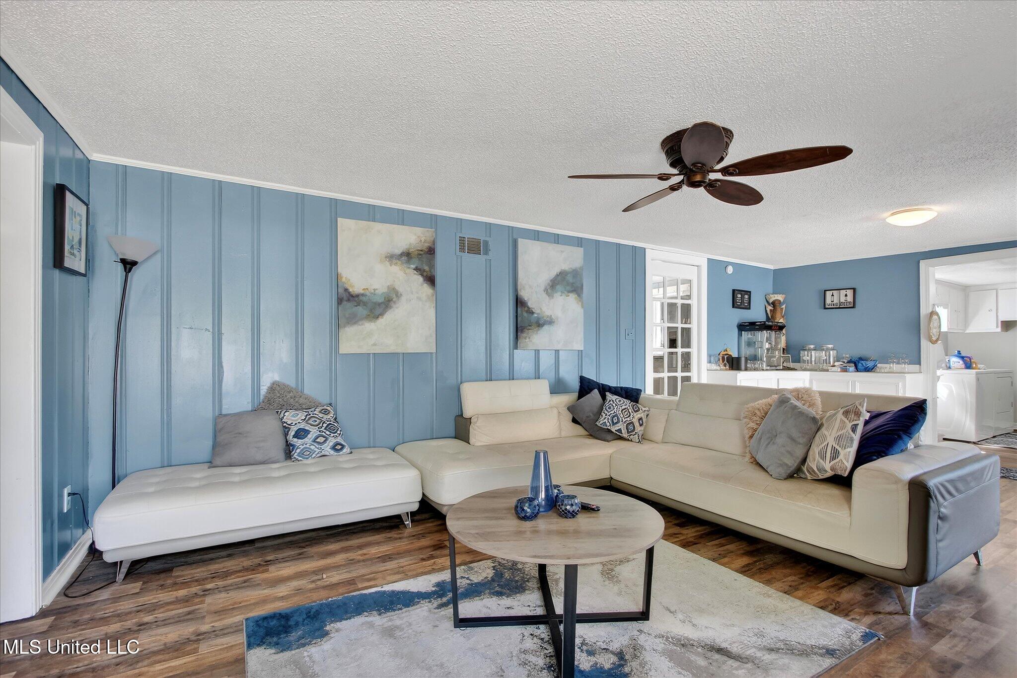 1264 28th Street Property Photo 22