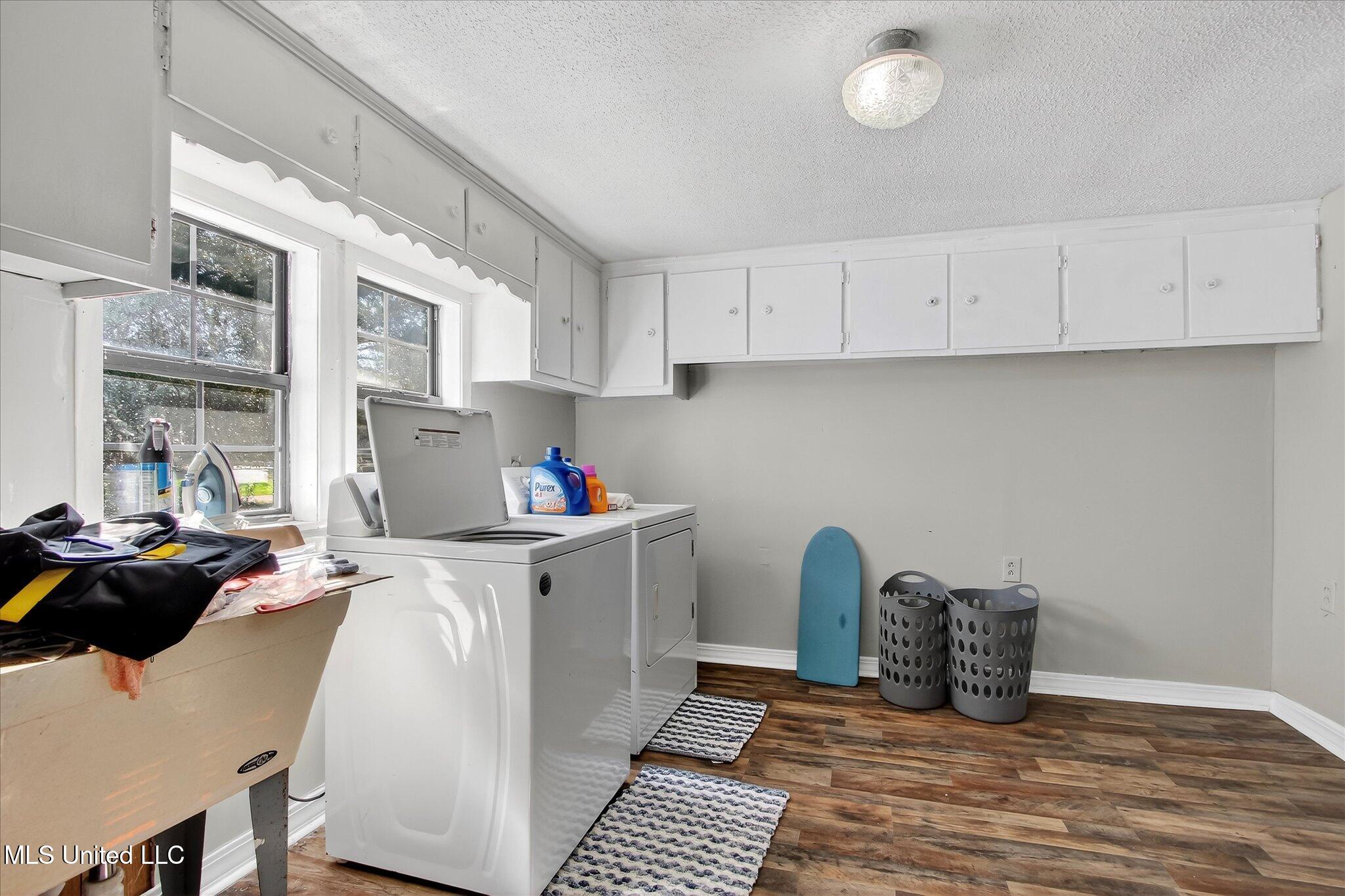 1264 28th Street Property Photo 37