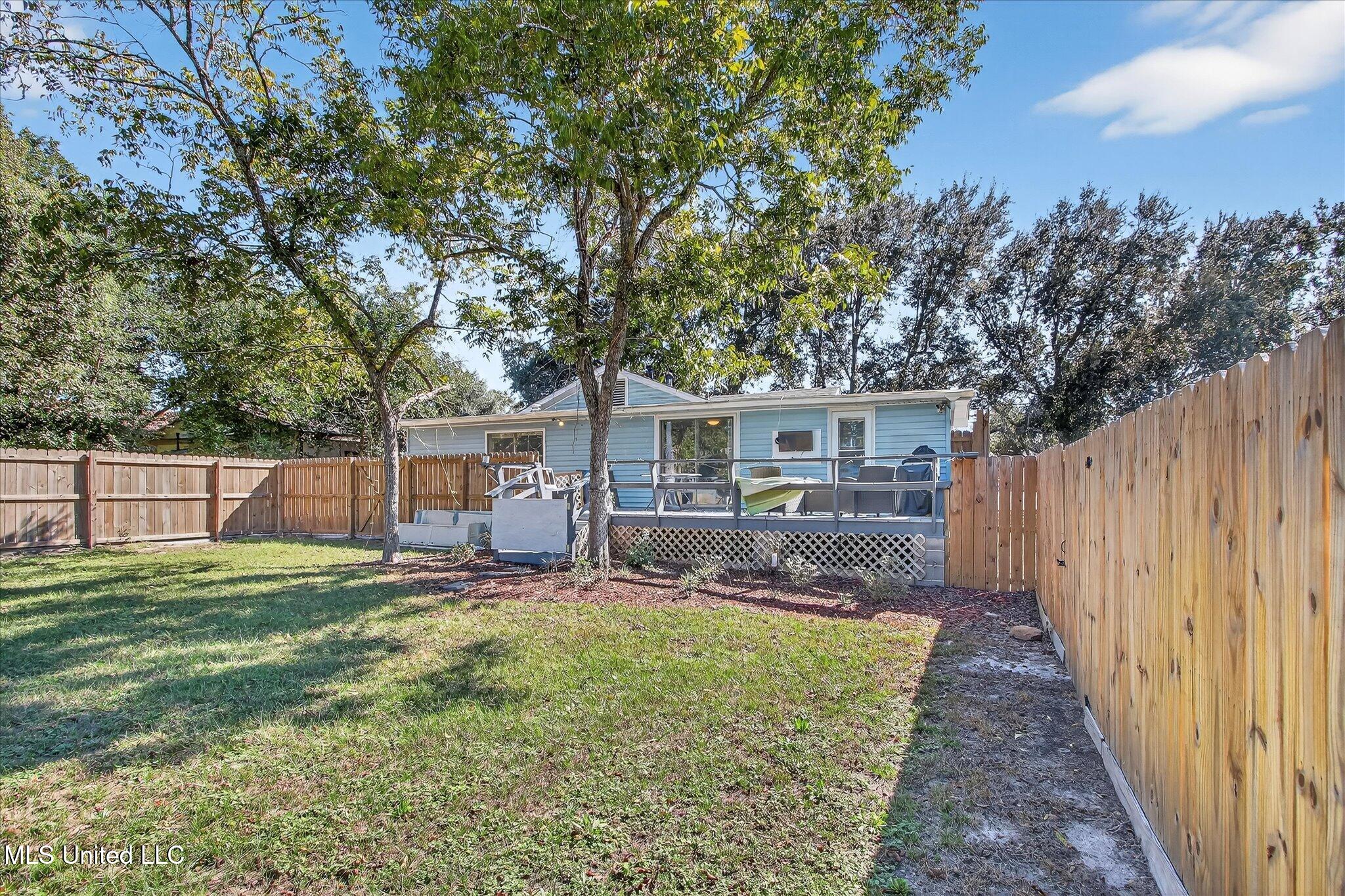 1264 28th Street Property Photo 46