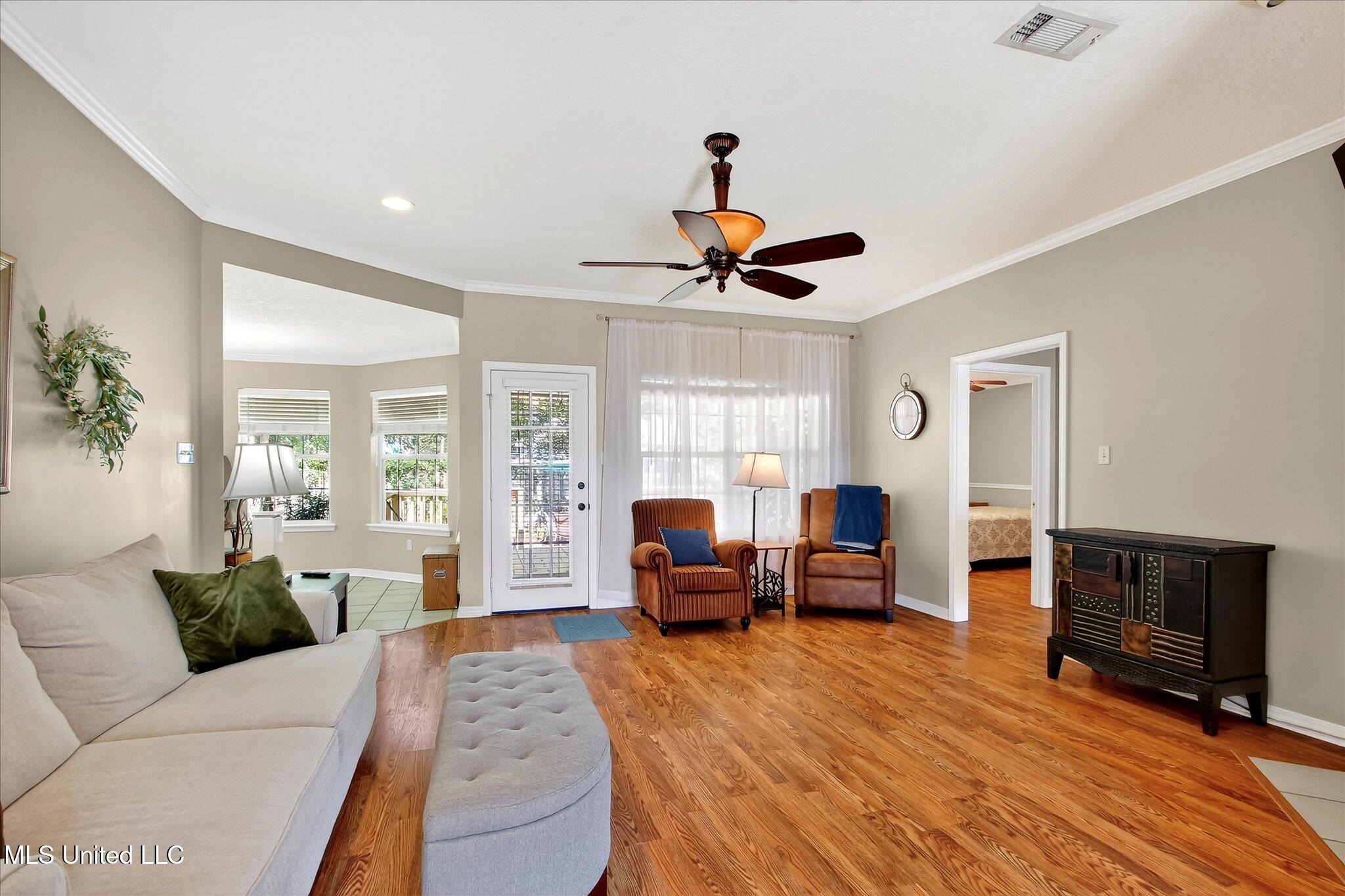 8845 Moanalua Way Property Photo 7