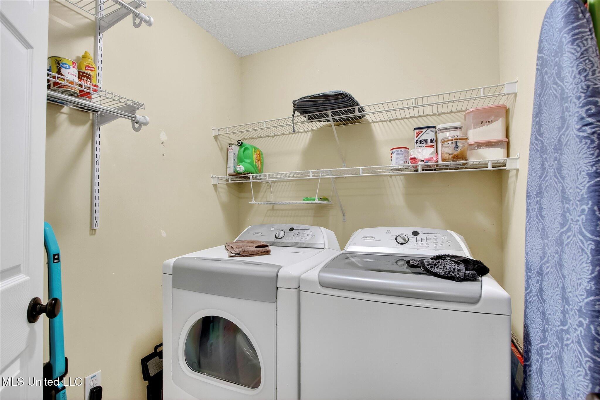 8845 Moanalua Way Property Photo 37