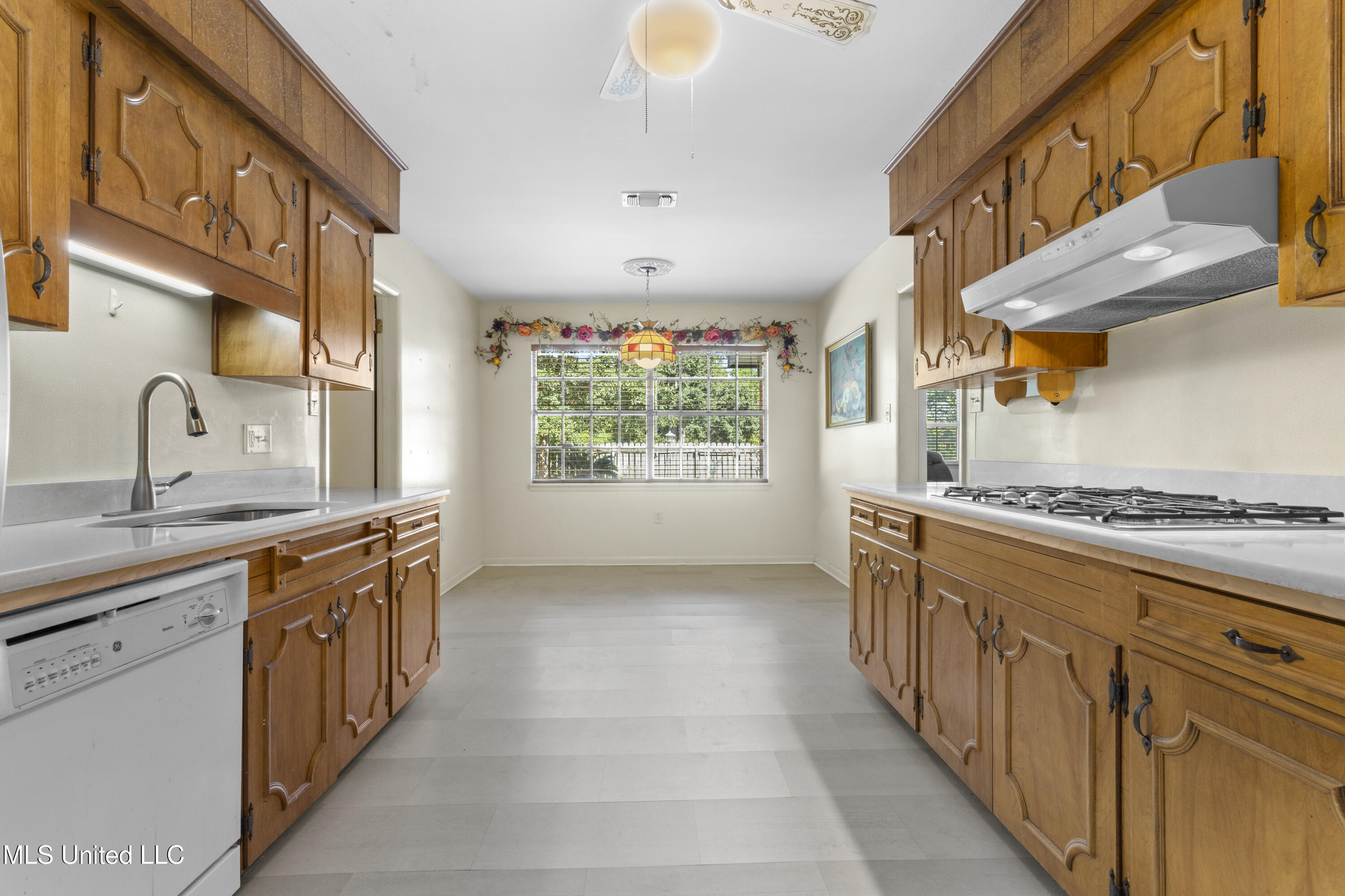 1509 E Second Street Property Photo 19