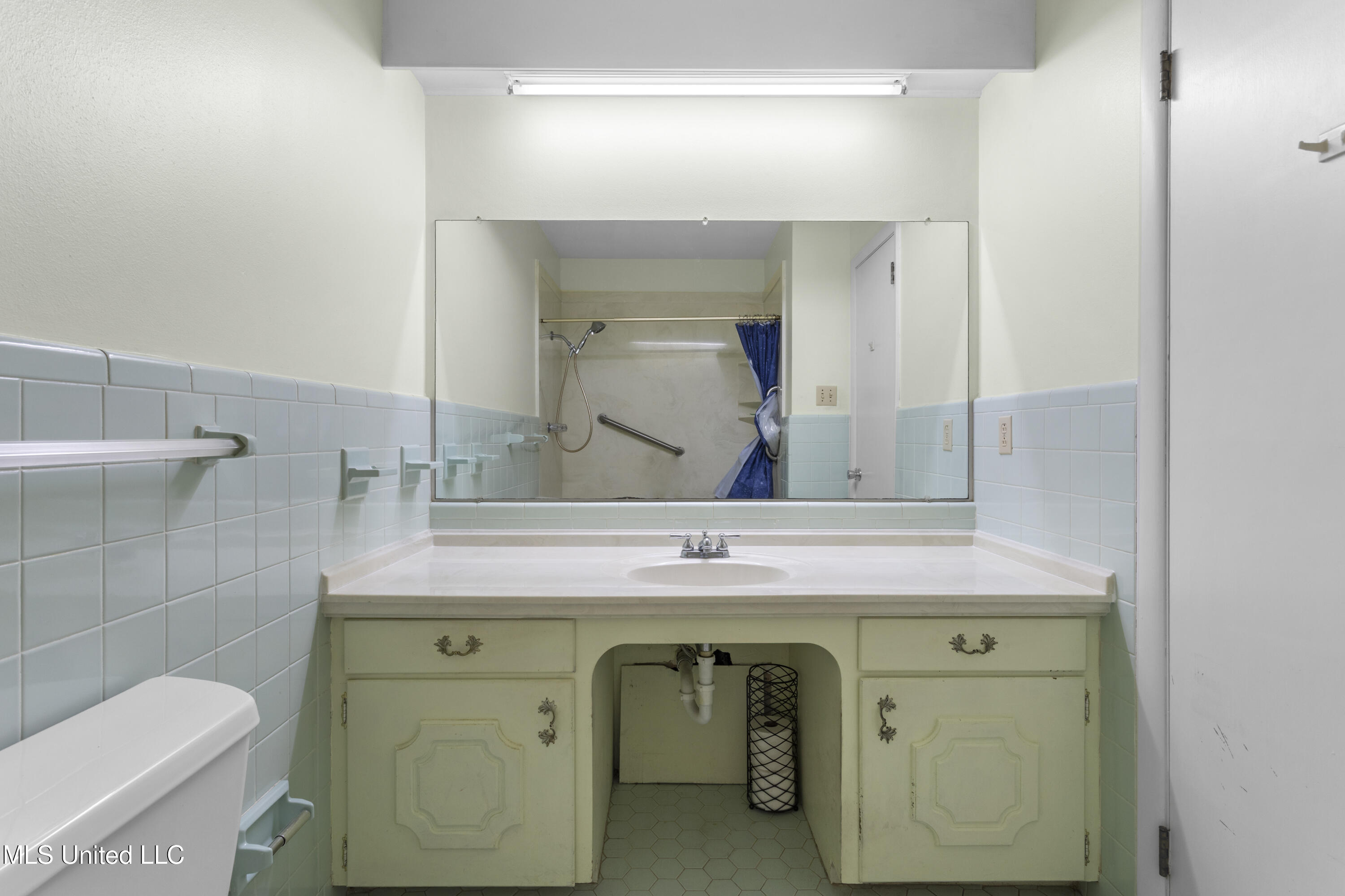 1509 E Second Street Property Photo 35