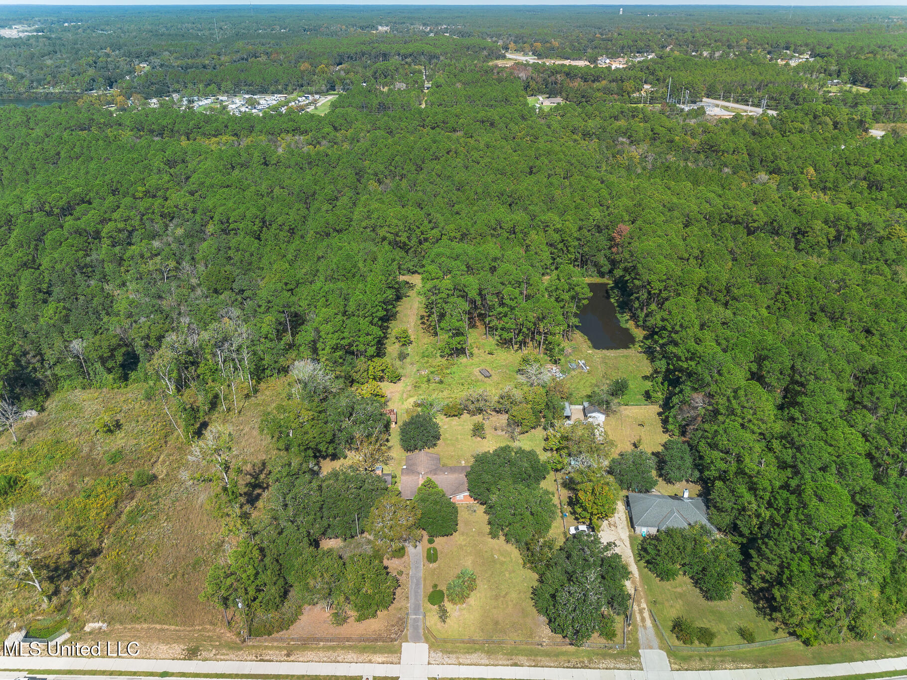 14320 Mallett Road Property Photo 6