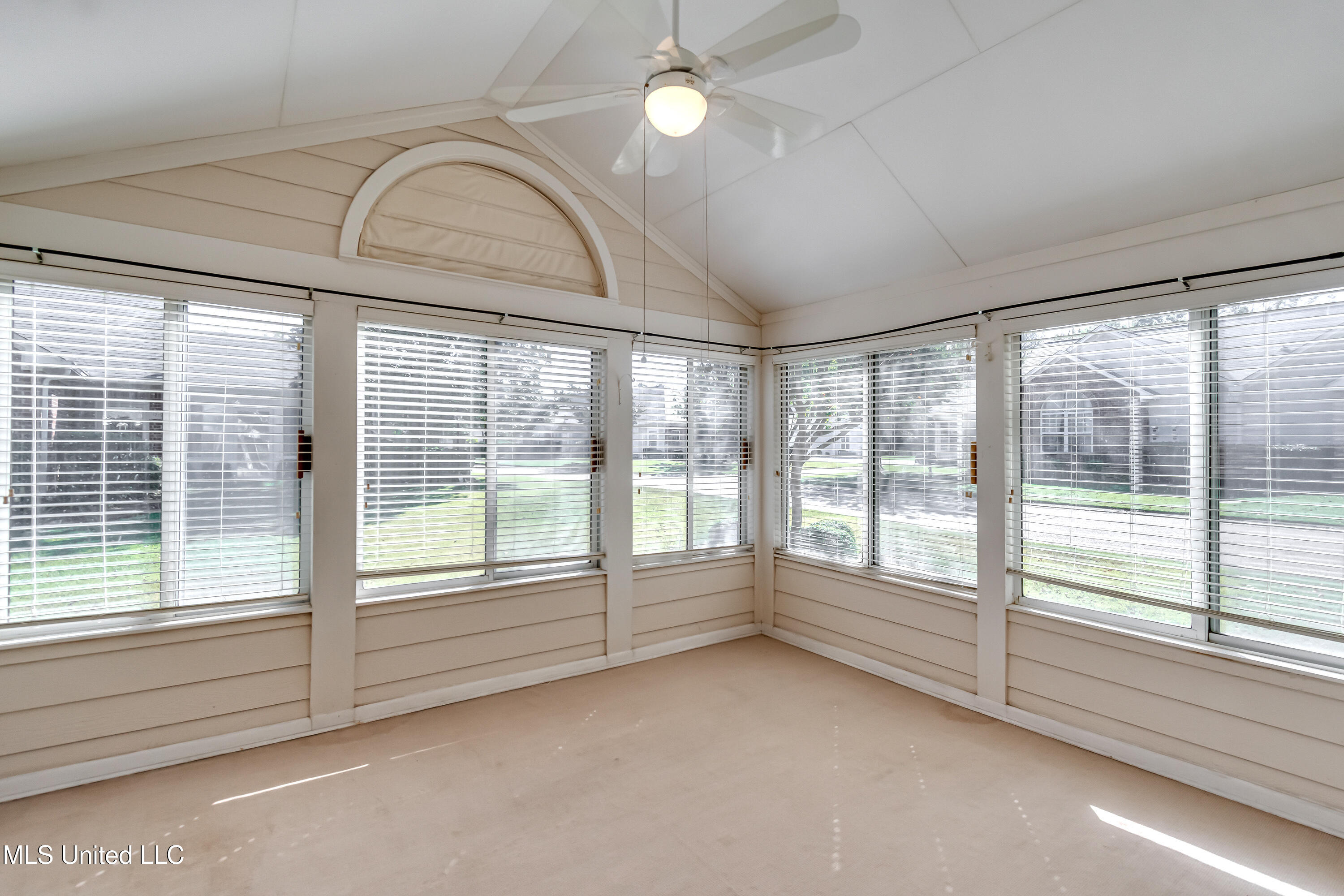 1123 Gerrits Landing Property Photo 24