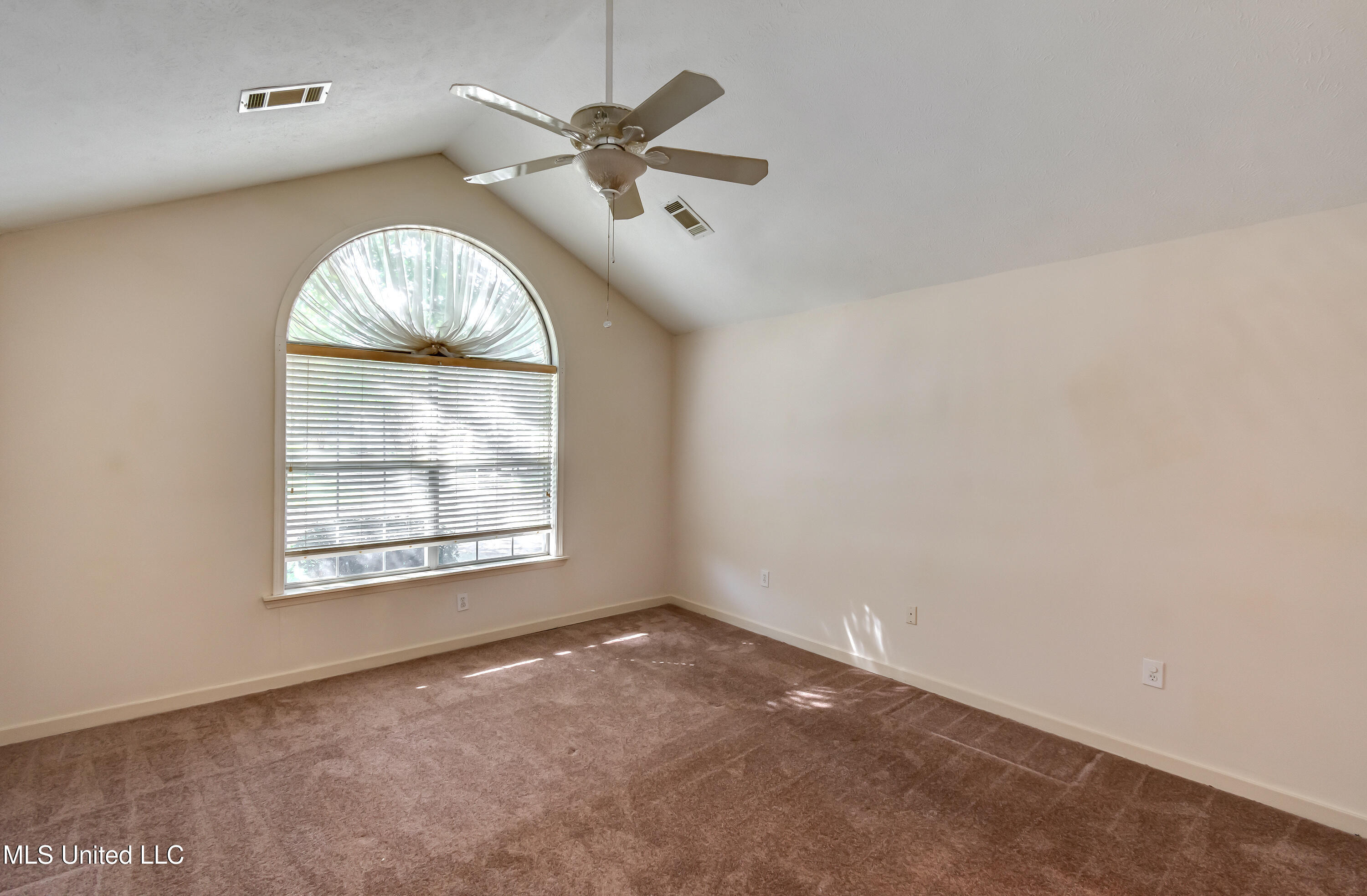 1123 Gerrits Landing Property Photo 27