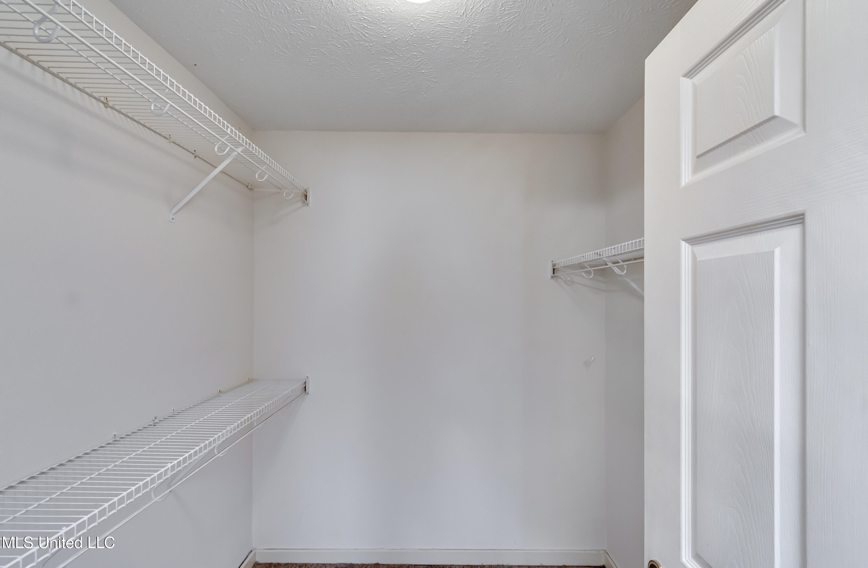 1123 Gerrits Landing Property Photo 33