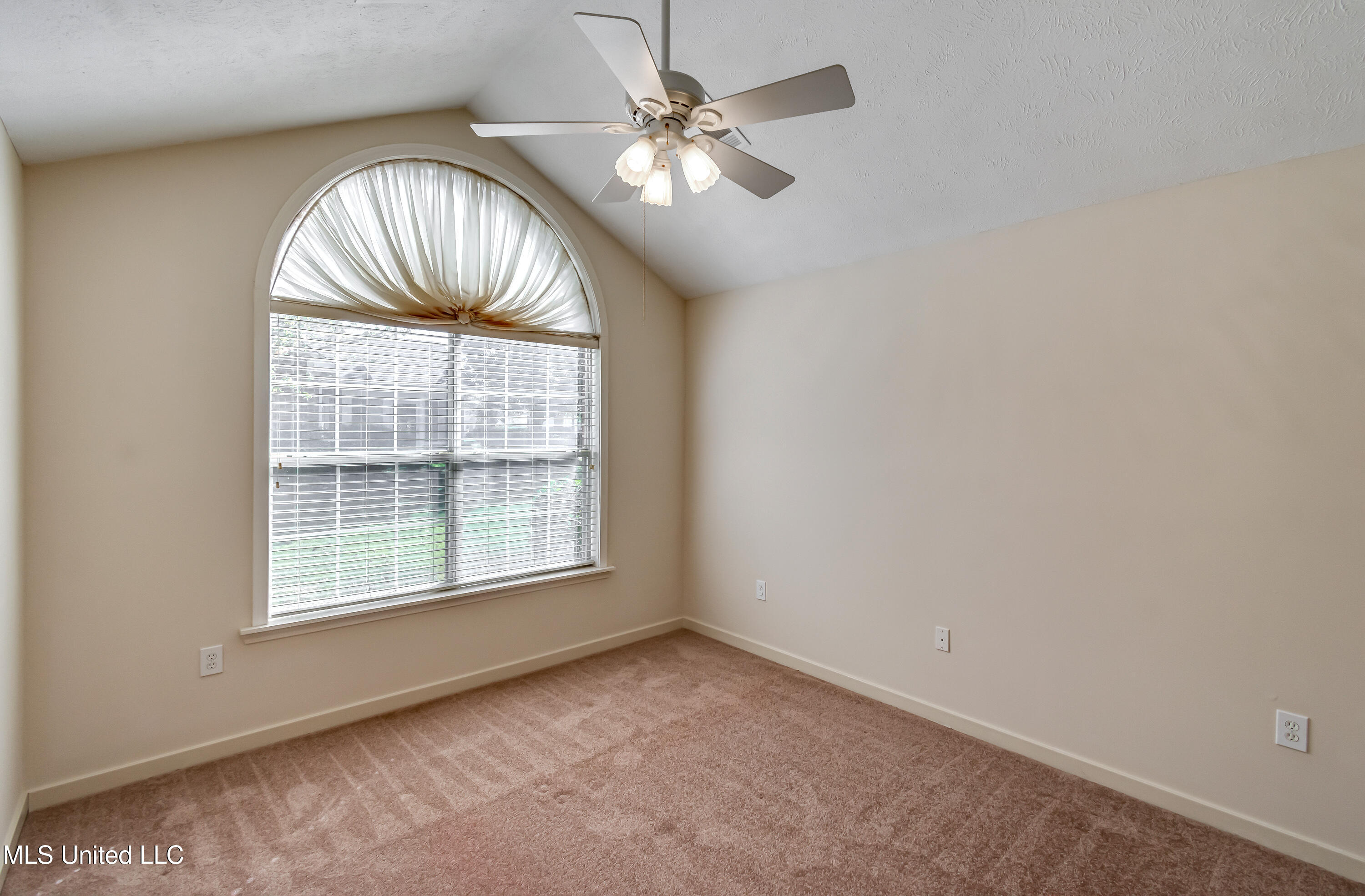 1123 Gerrits Landing Property Photo 35