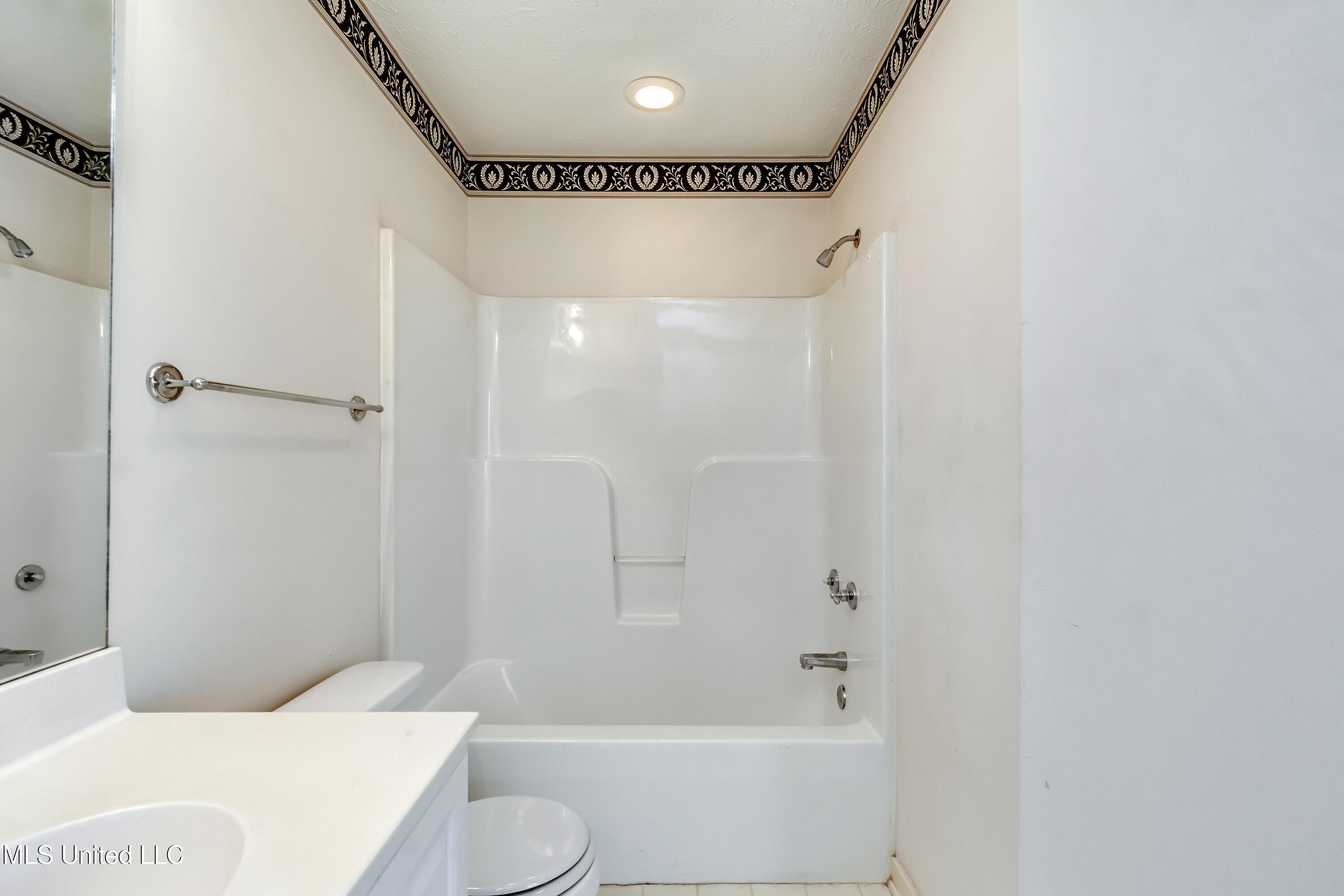 1123 Gerrits Landing Property Photo 37