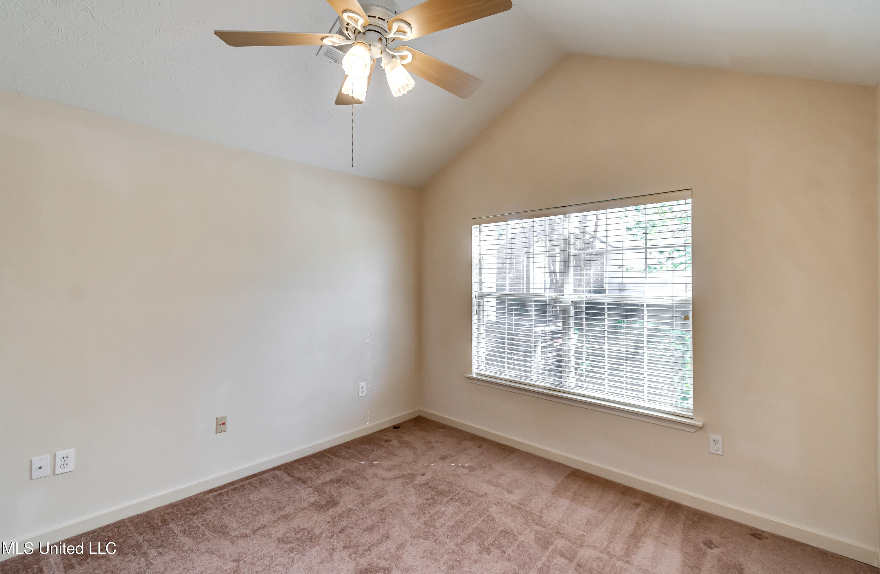 1123 Gerrits Landing Property Photo 42