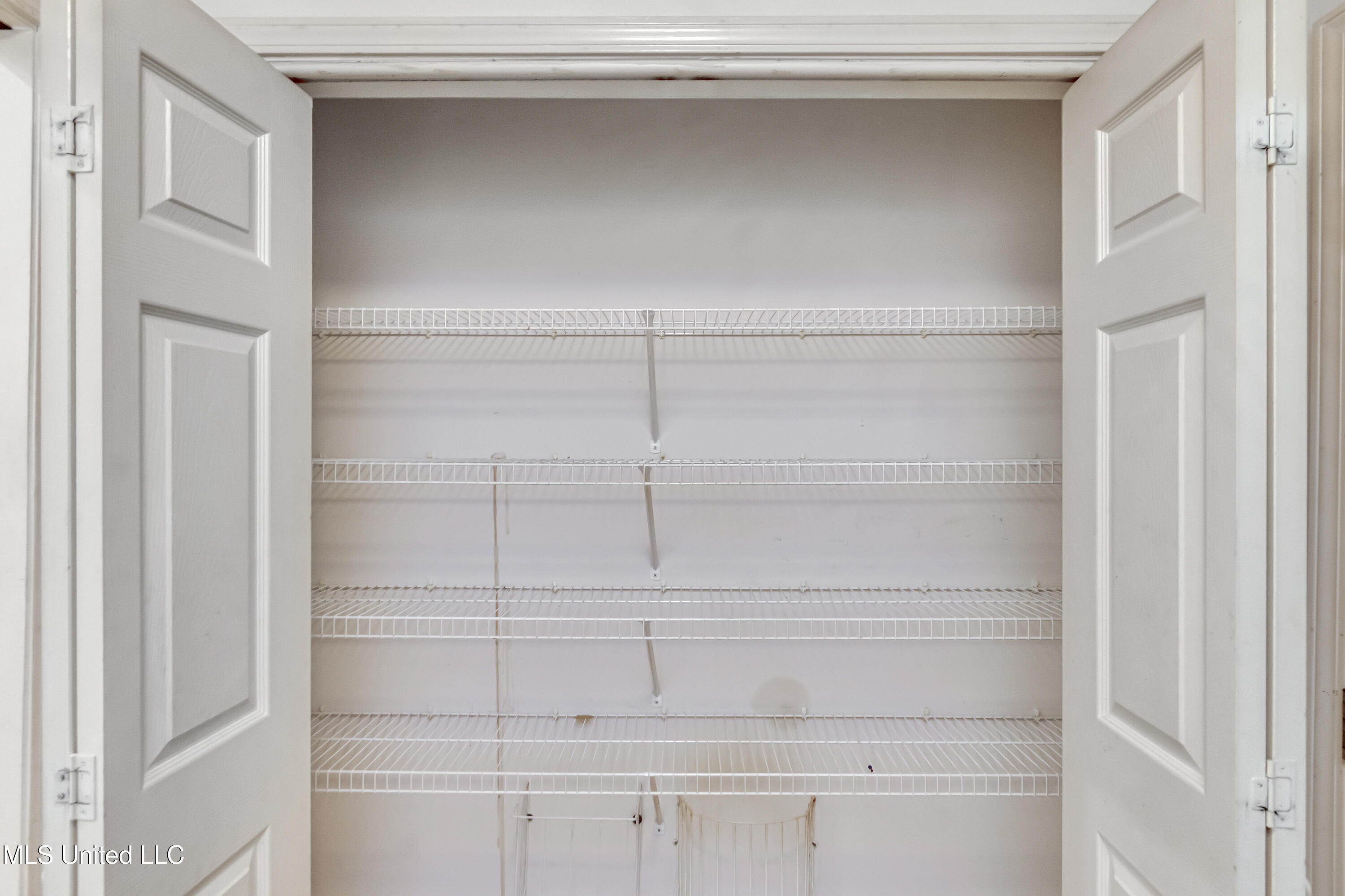 1123 Gerrits Landing Property Photo 44