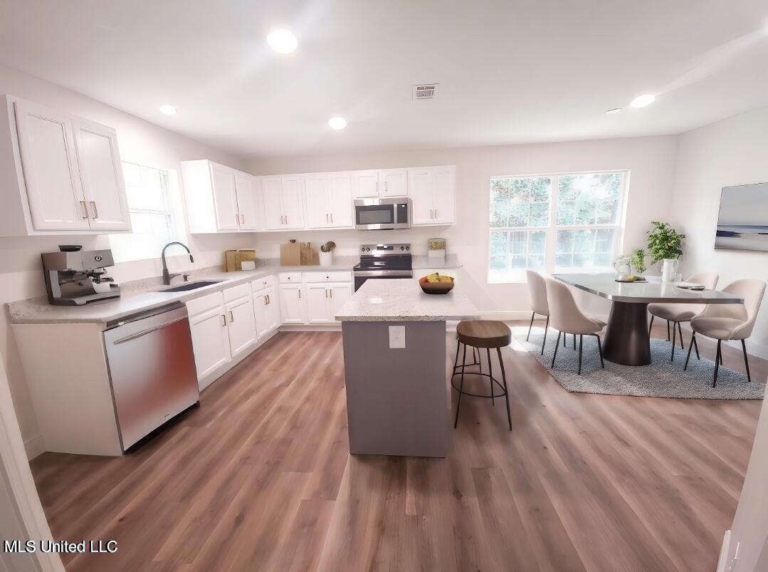 3412 Hermitage Court Property Photo 11