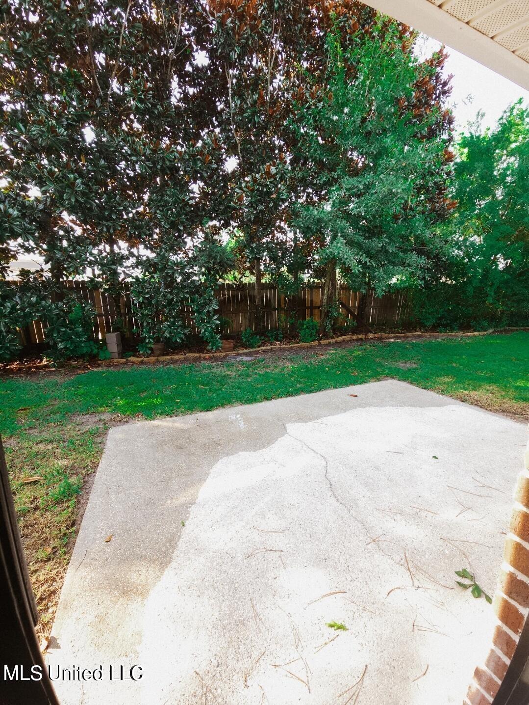 3412 Hermitage Court Property Photo 24