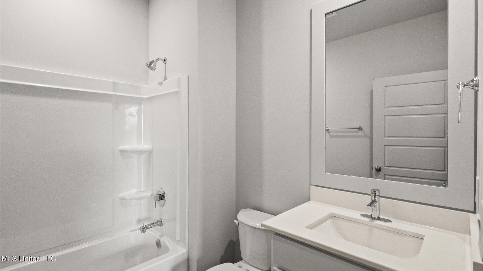 320 Cornerstone Crossing Property Photo 33