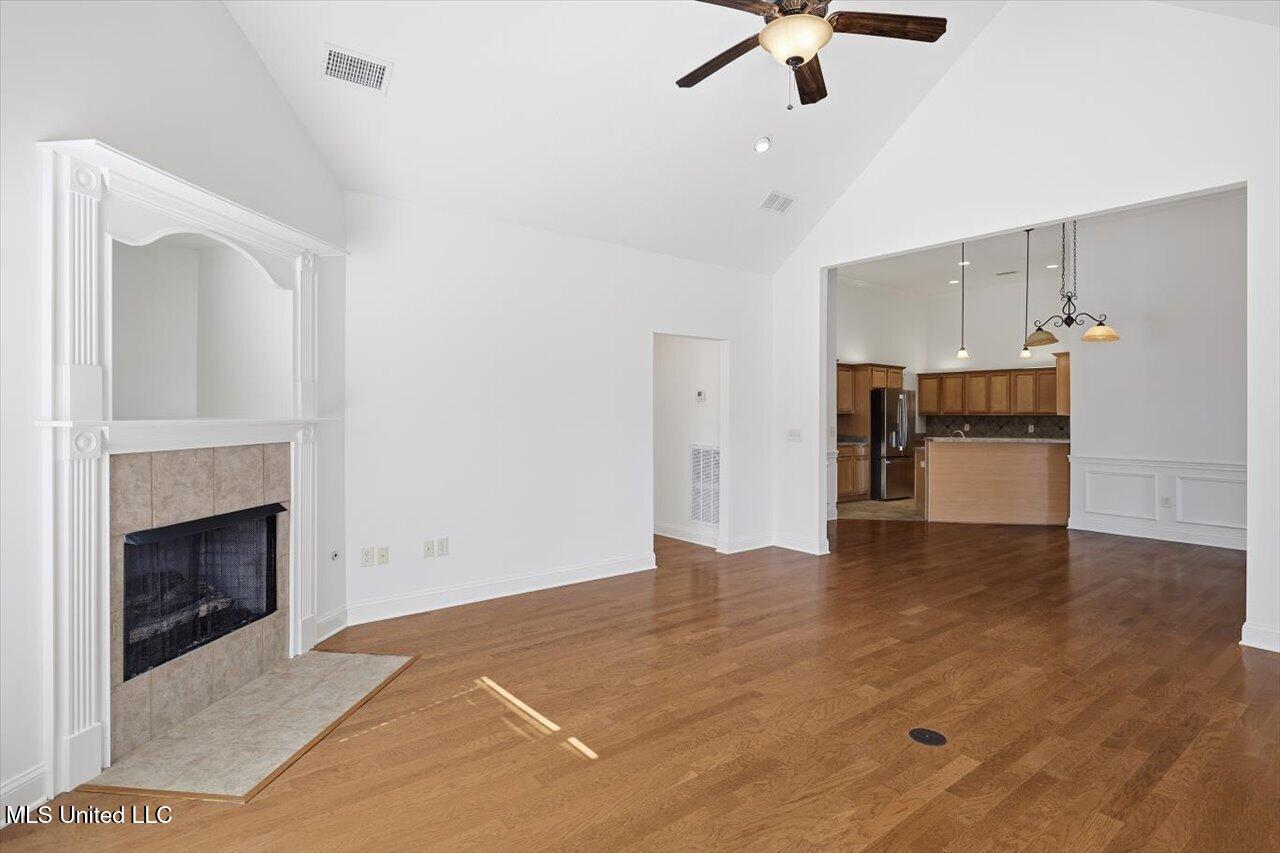 720 Independence Boulevard Property Photo 5