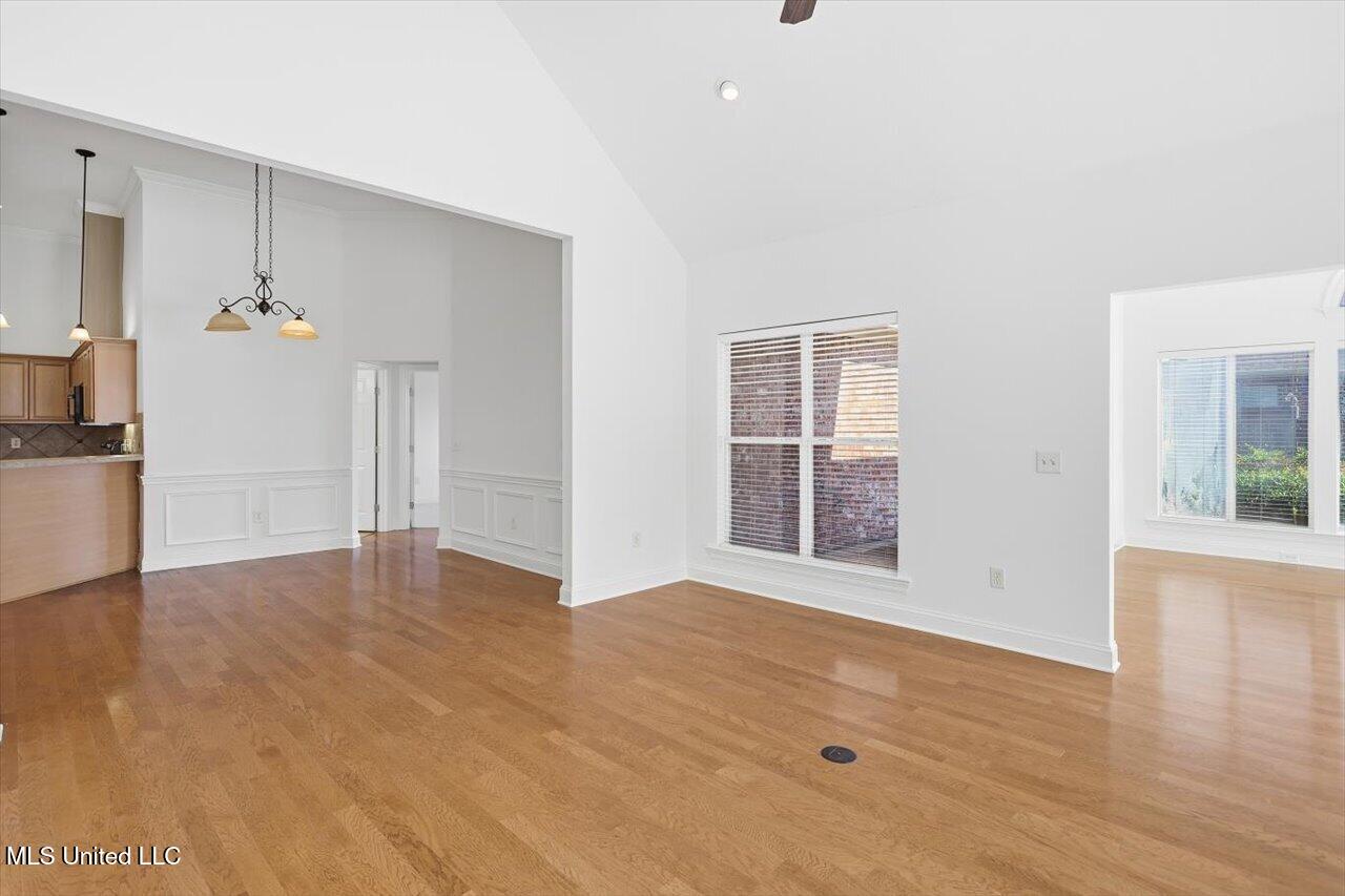 720 Independence Boulevard Property Photo 9