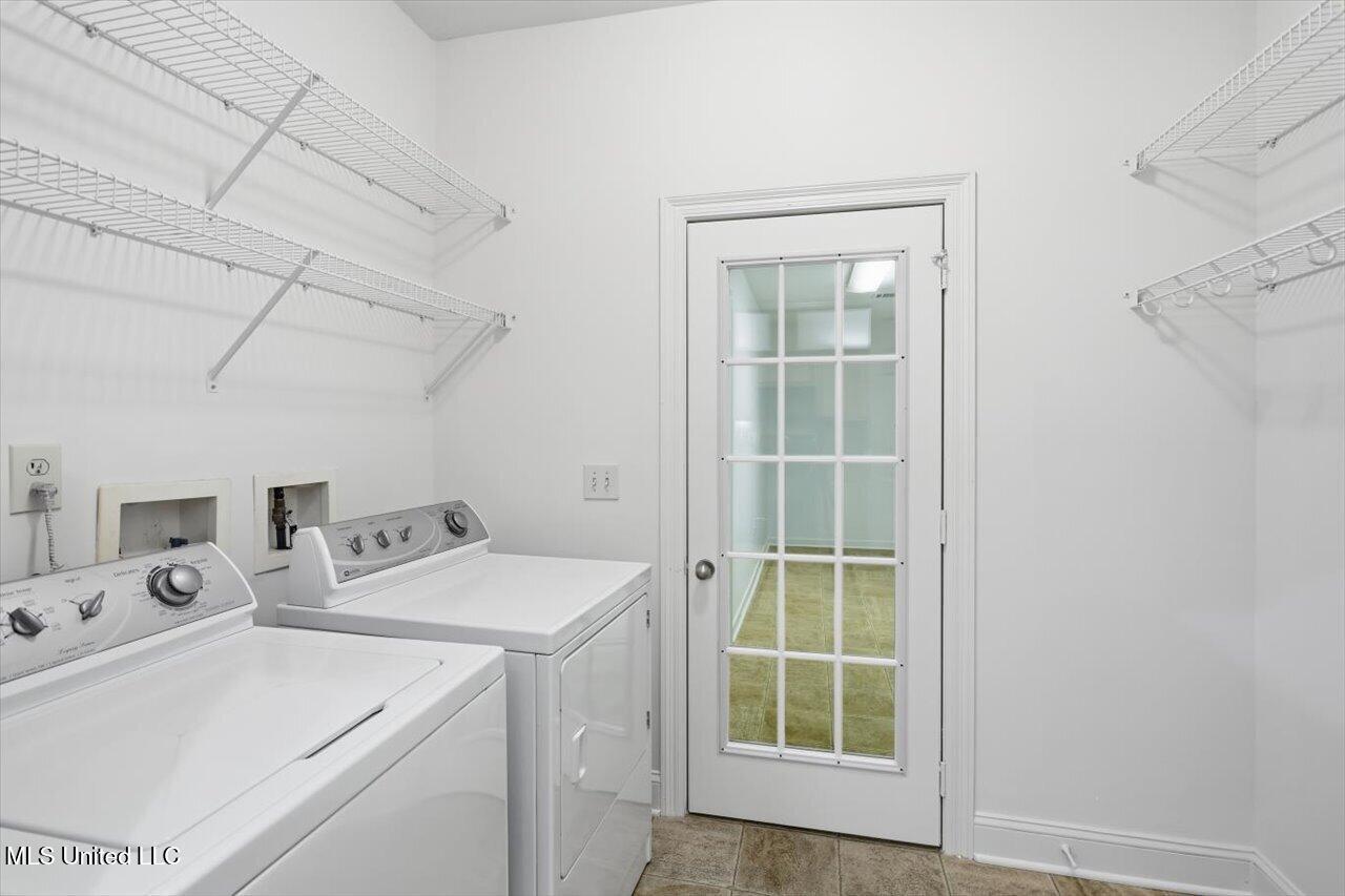 720 Independence Boulevard Property Photo 17