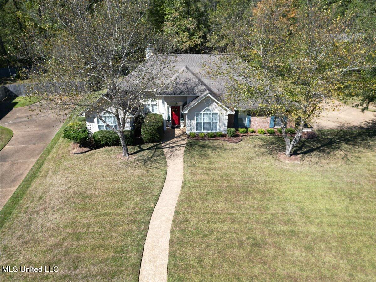 119 Bayberry Lane Property Photo 4