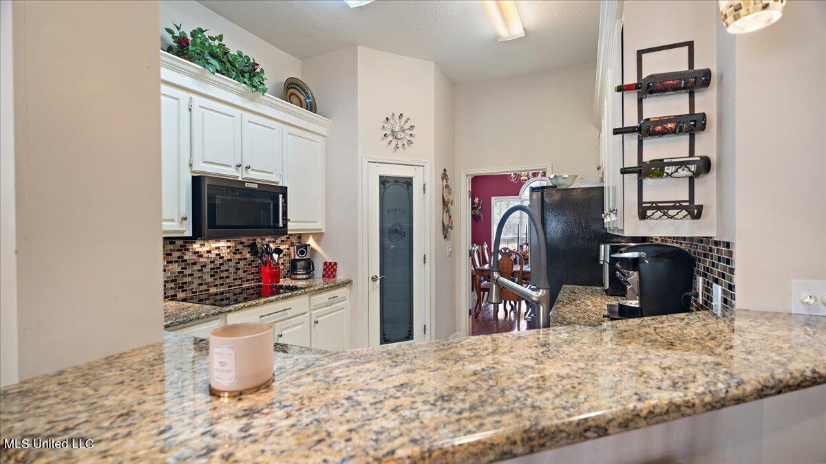 119 Bayberry Lane Property Photo 12