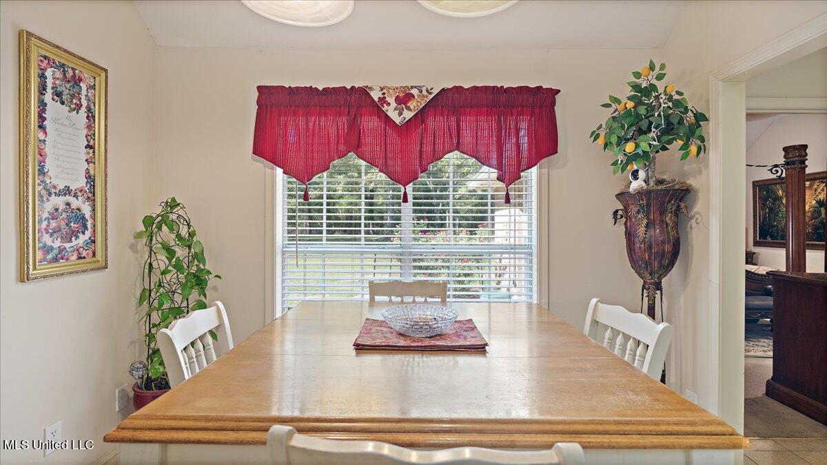 119 Bayberry Lane Property Photo 14