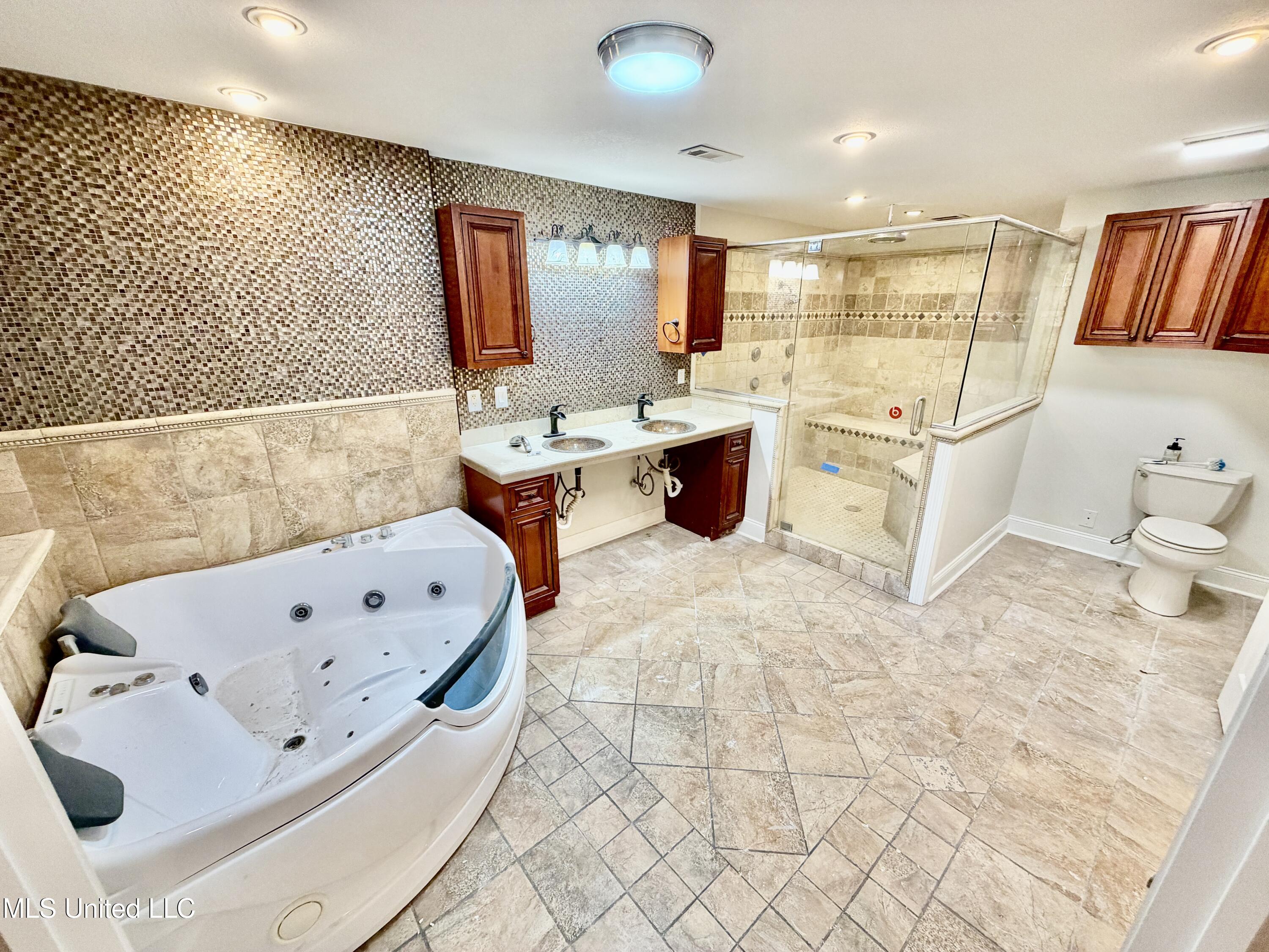 340 Porter Drive Property Photo 12
