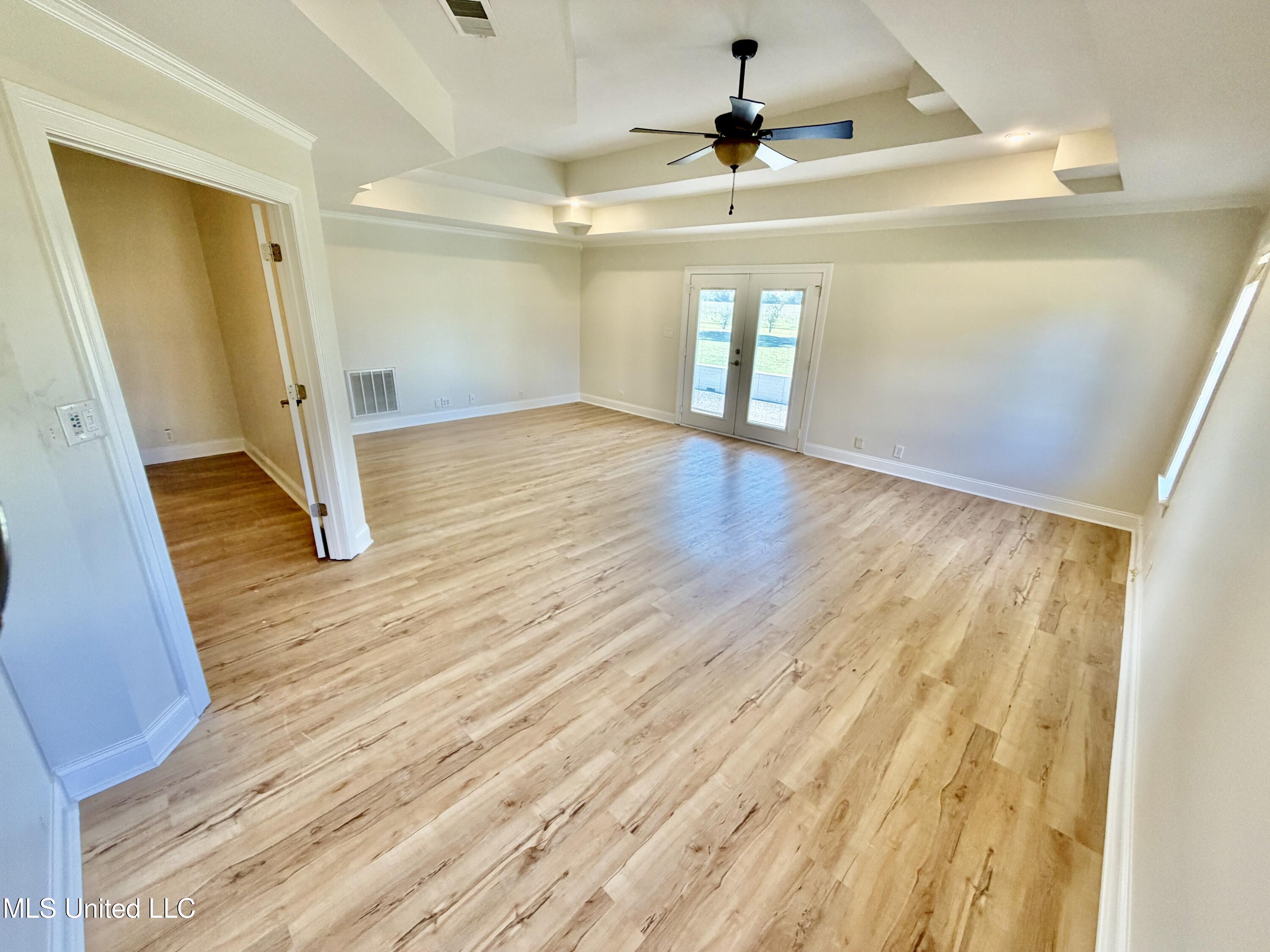 340 Porter Drive Property Photo 15