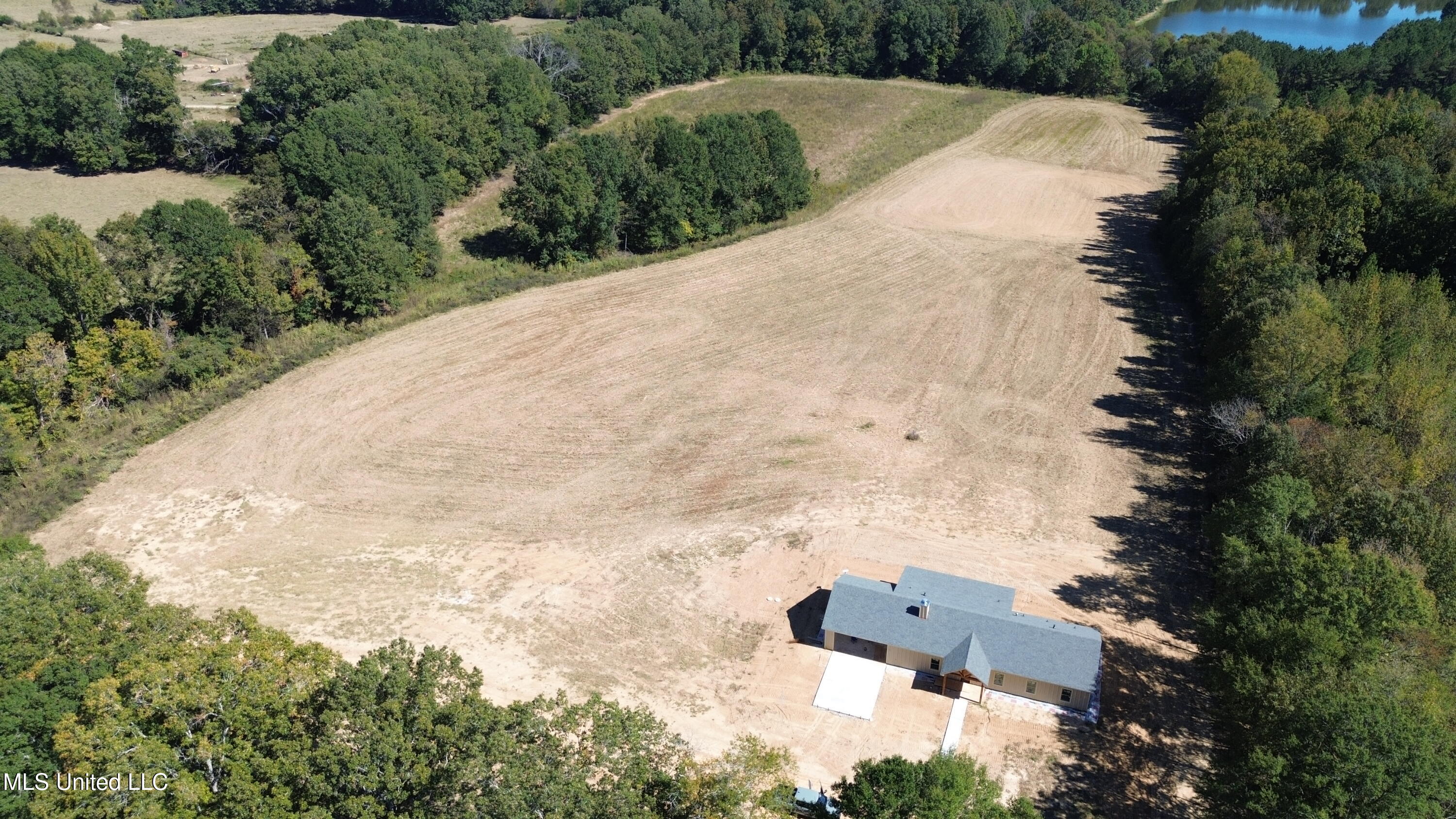 990 Black Jack Road Property Photo 2