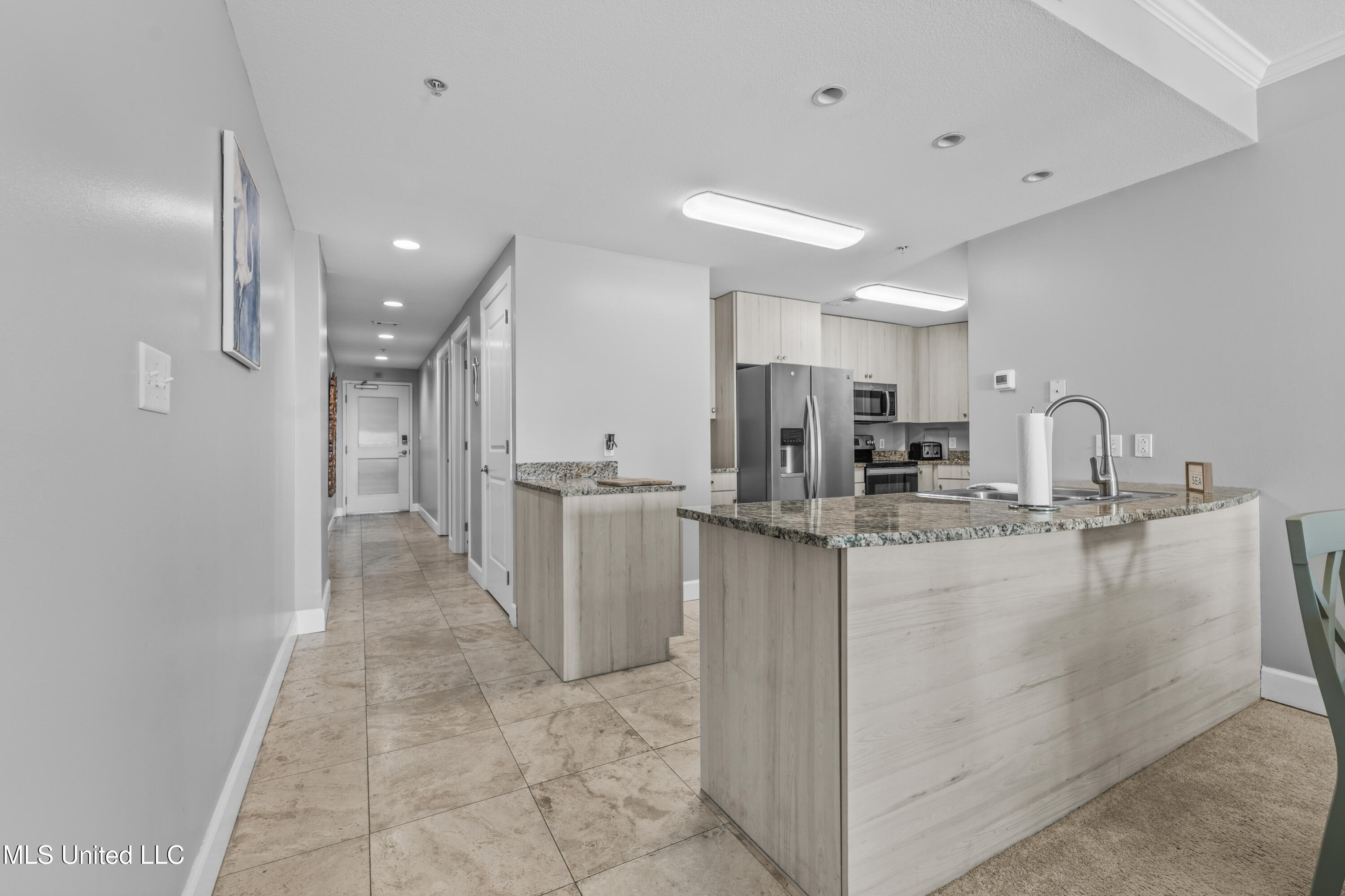 1899 Beach Boulevard Property Photo 6