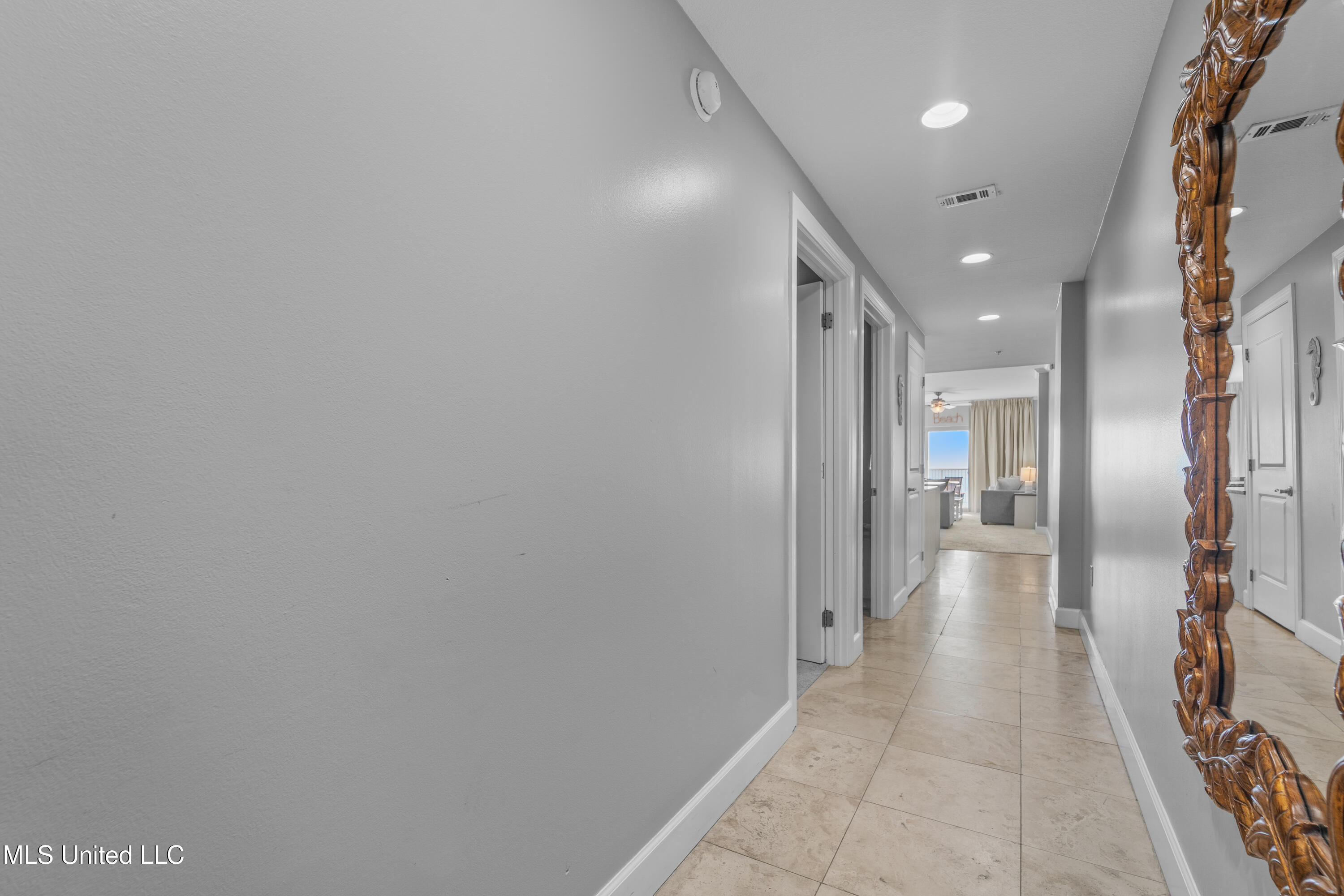 1899 Beach Boulevard Property Photo 7