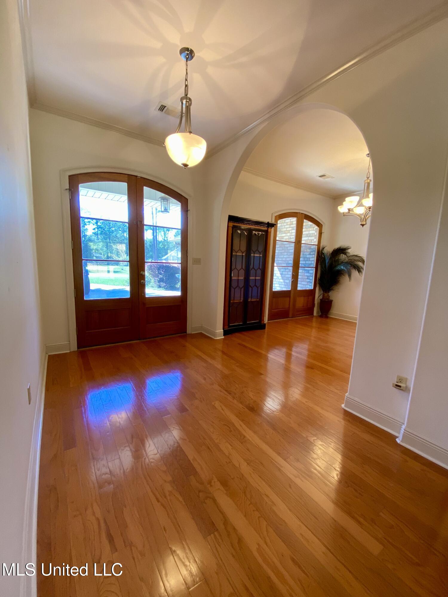 105 Fox Pen Drive Property Photo 6