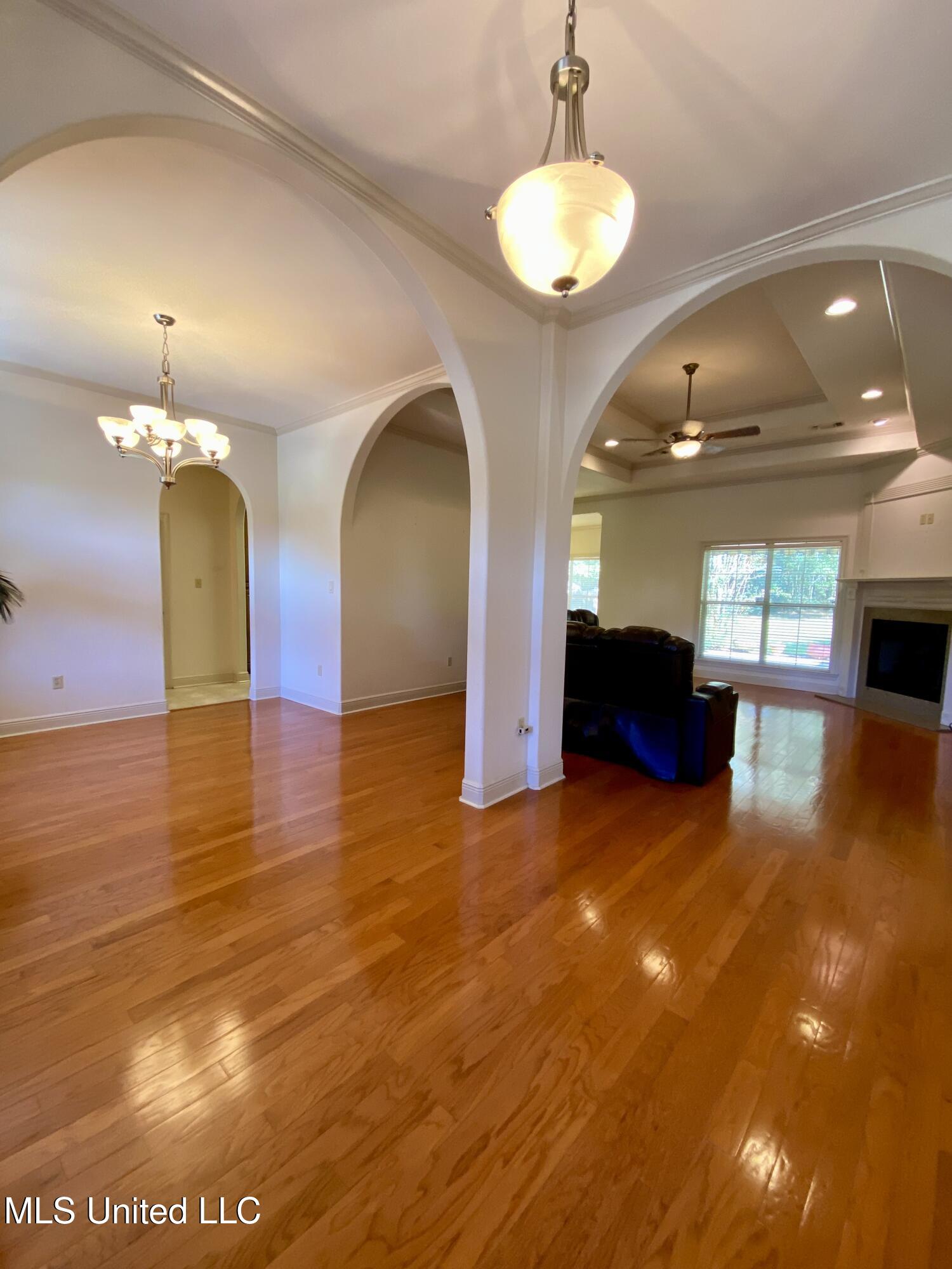 105 Fox Pen Drive Property Photo 7